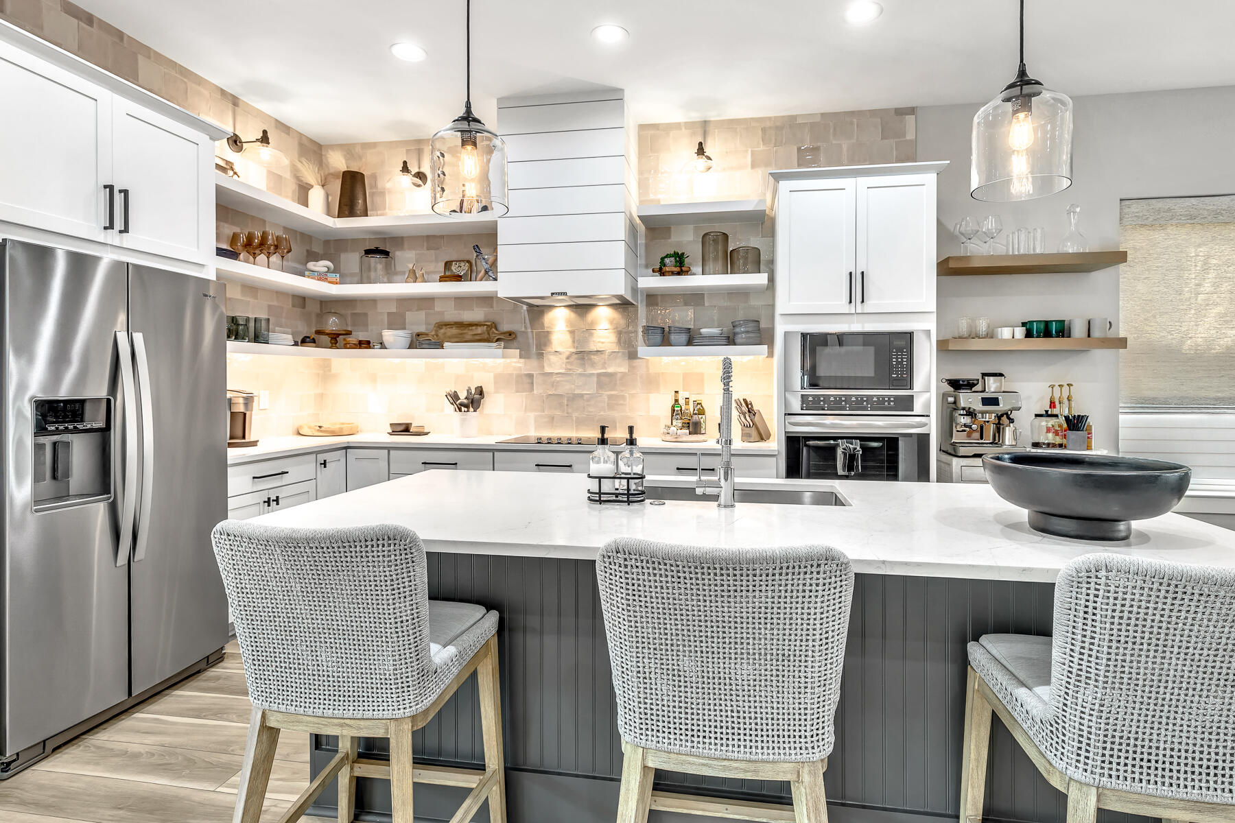 HIDDEN GROVE - Residential