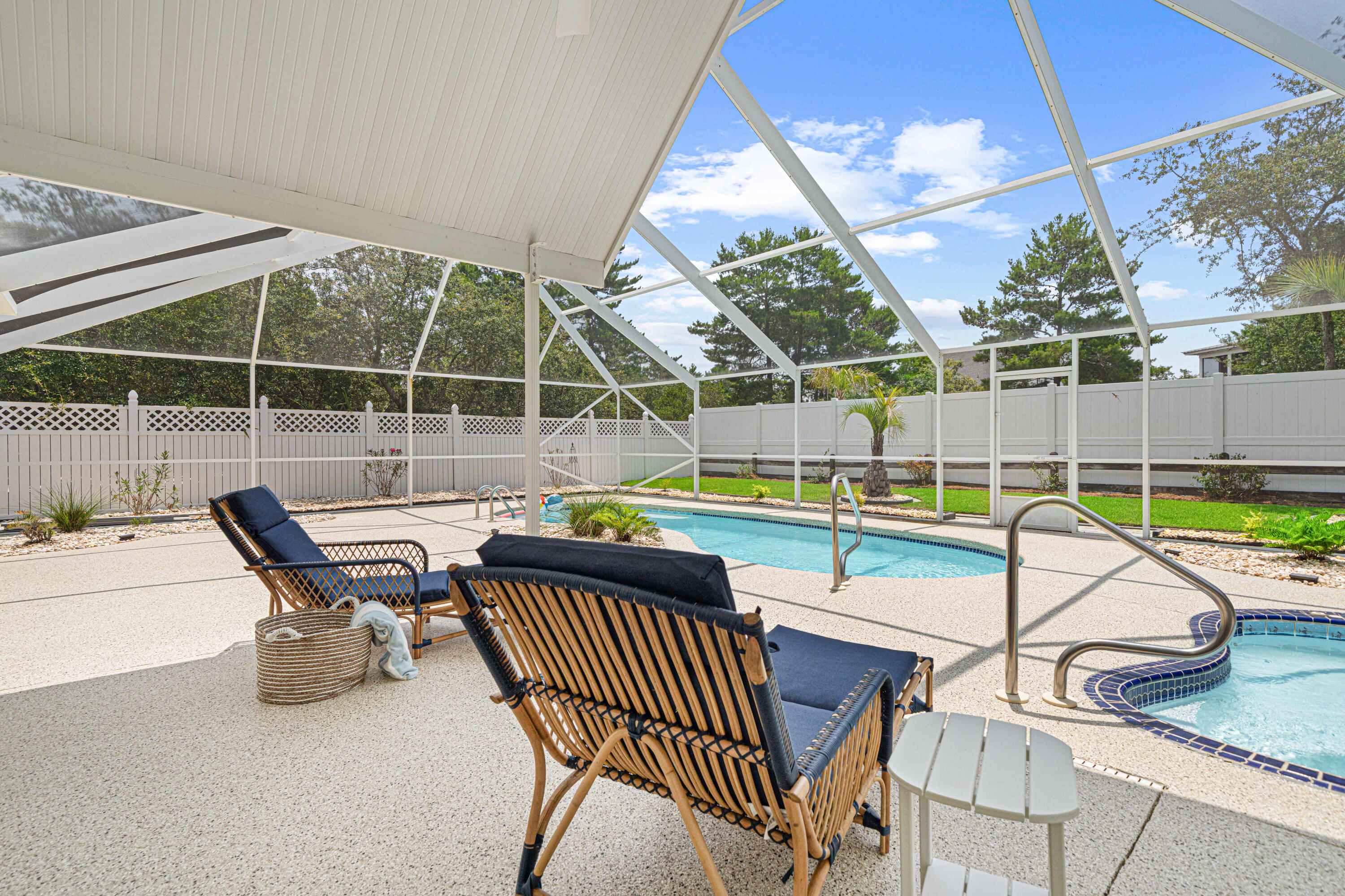 SANTA ROSA RIDGE UNIT 1 - Residential