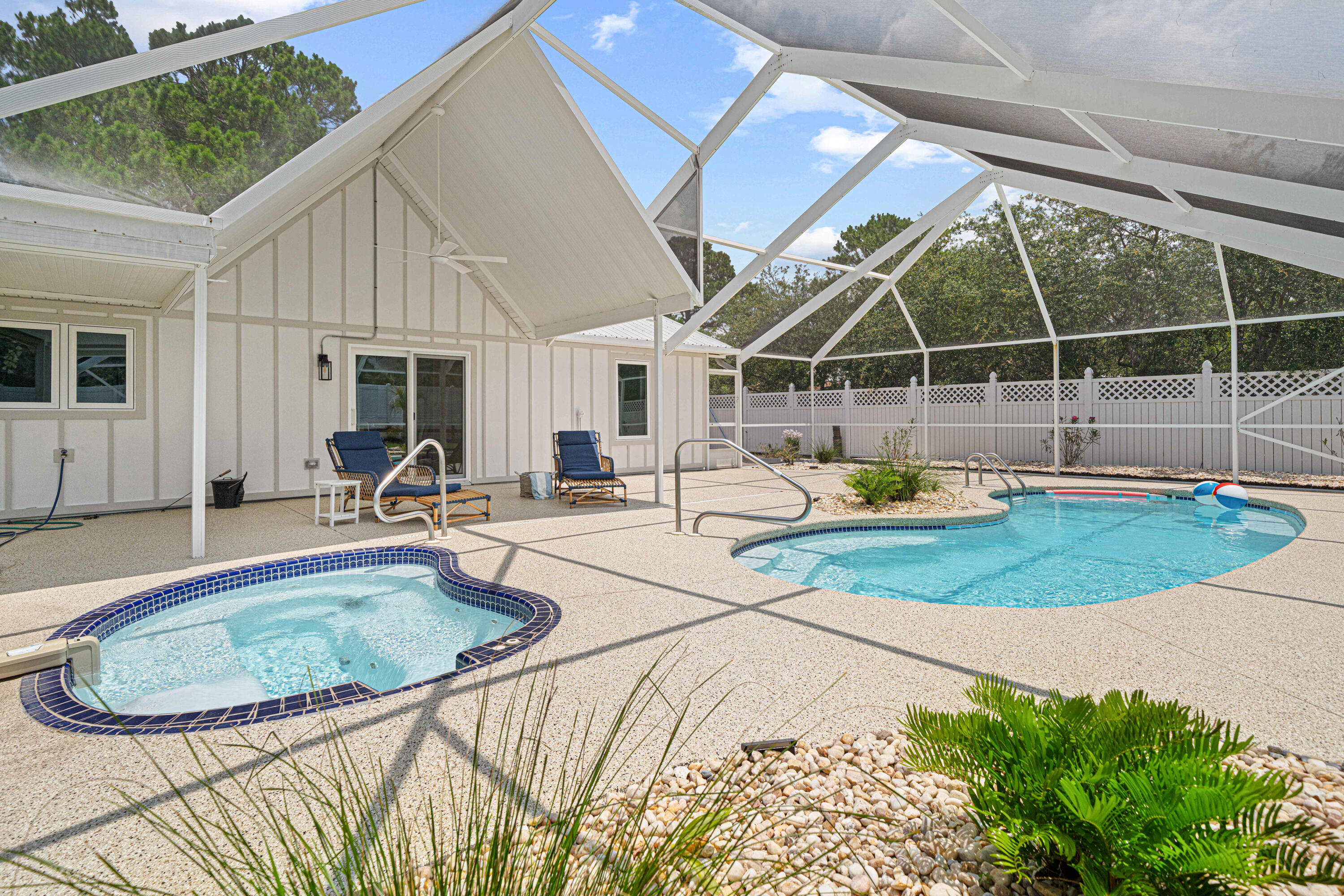 SANTA ROSA RIDGE UNIT 1 - Residential