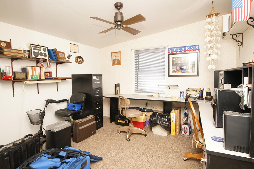 HOWARD S/D - Residential