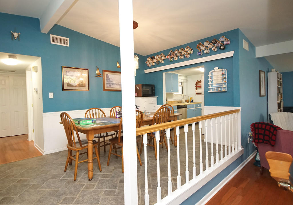 HOWARD S/D - Residential