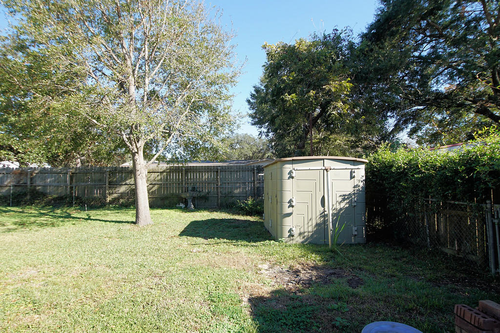 HOWARD S/D - Residential