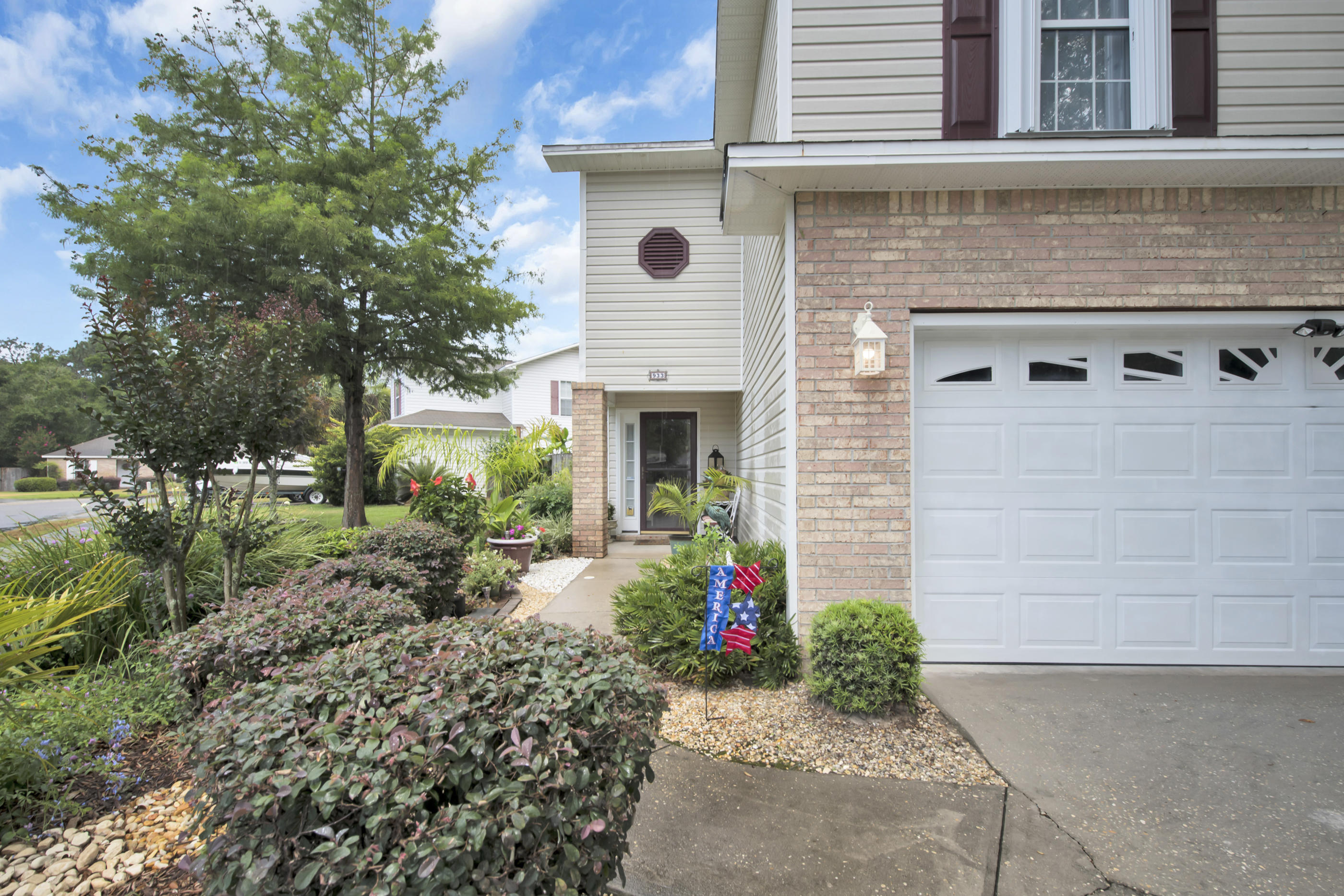 OAK PARK ESTATES - Residential