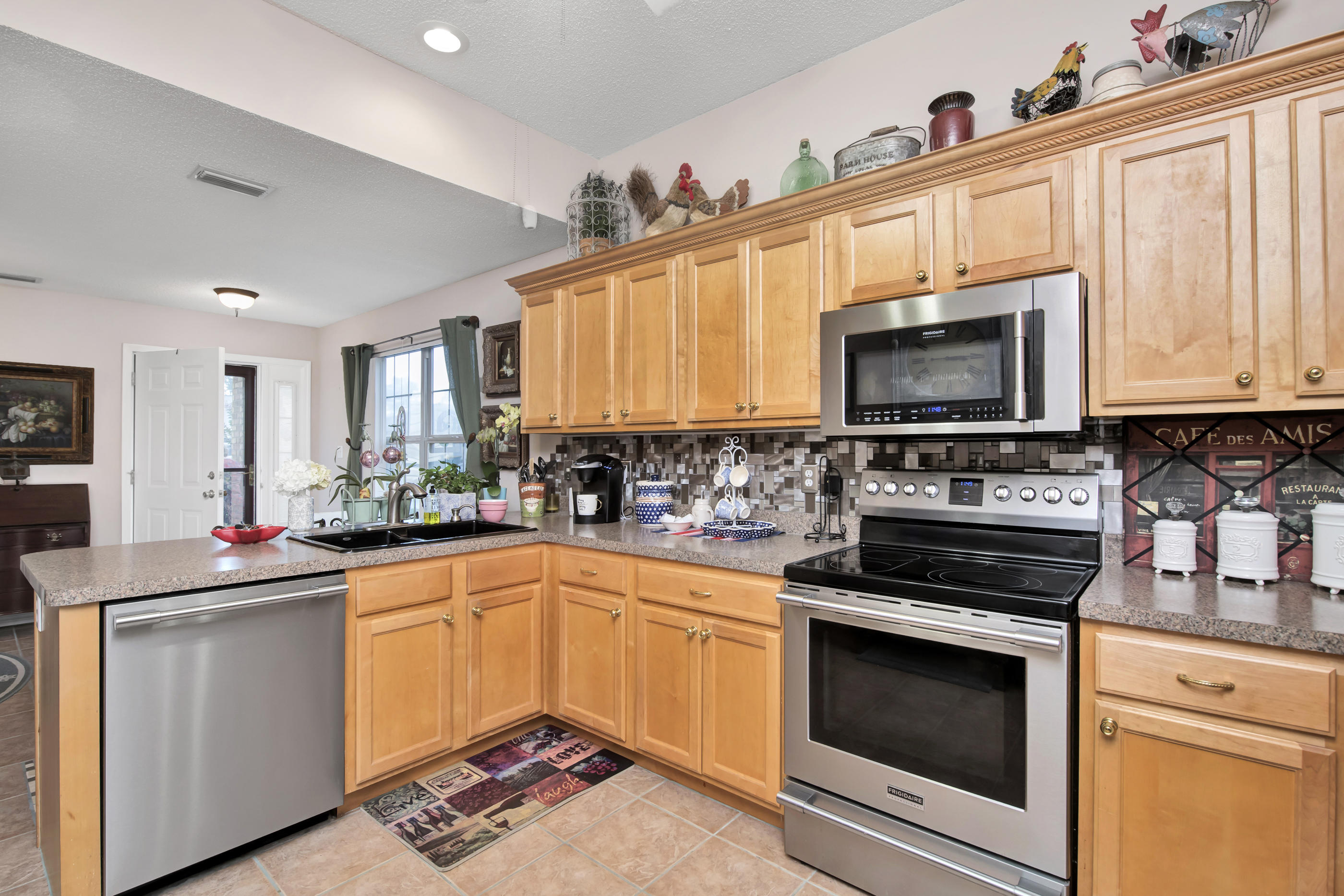 OAK PARK ESTATES - Residential