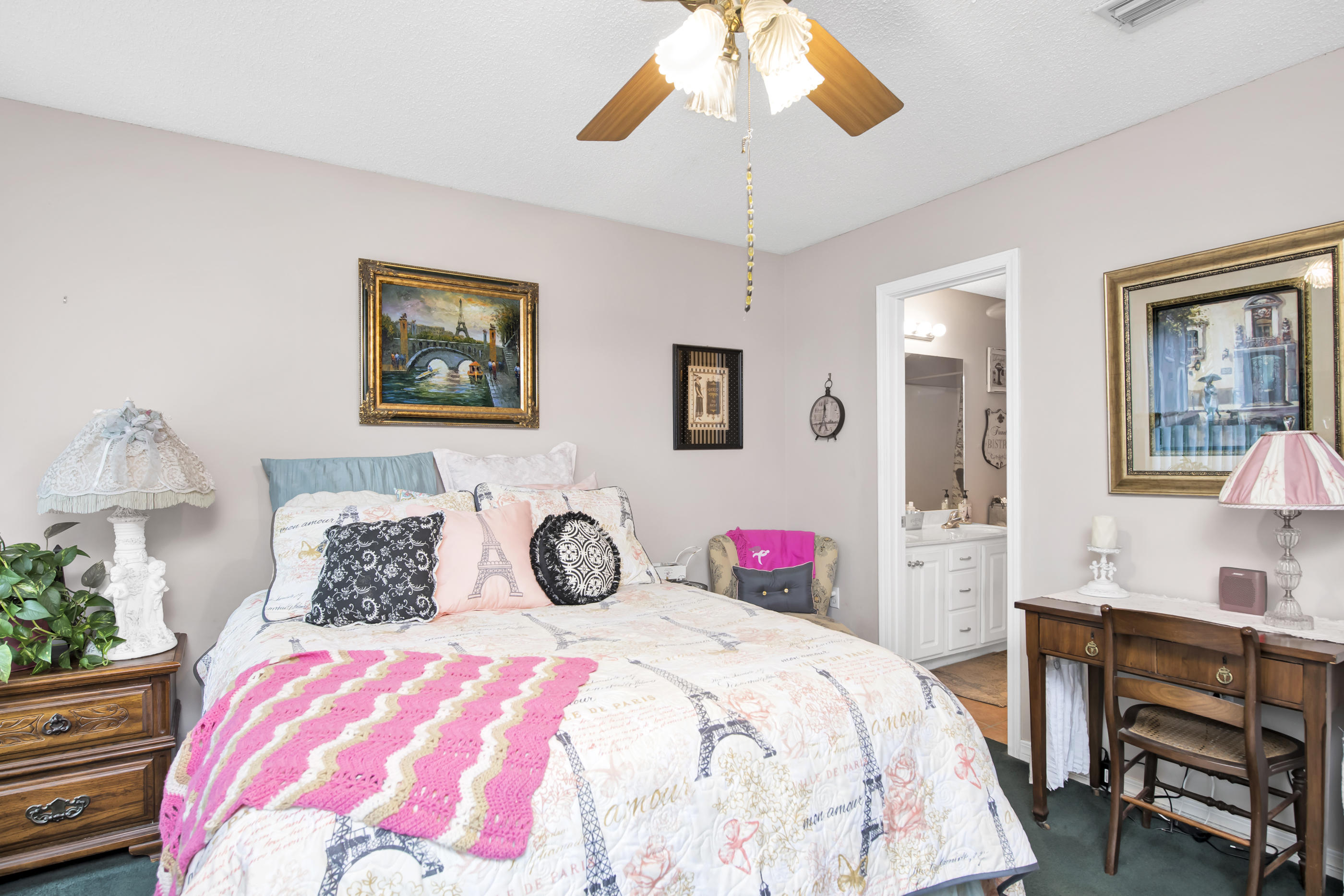 OAK PARK ESTATES - Residential