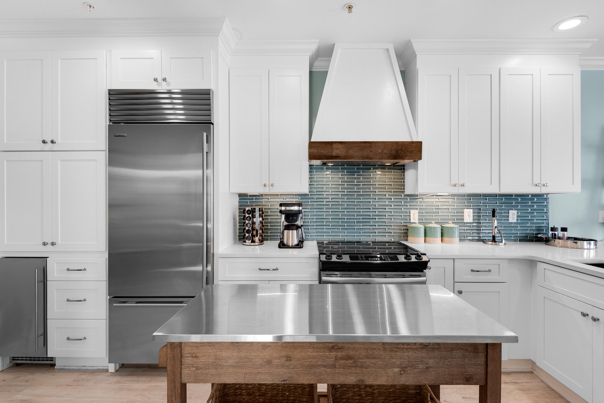 MONTEREY CONDO - Residential