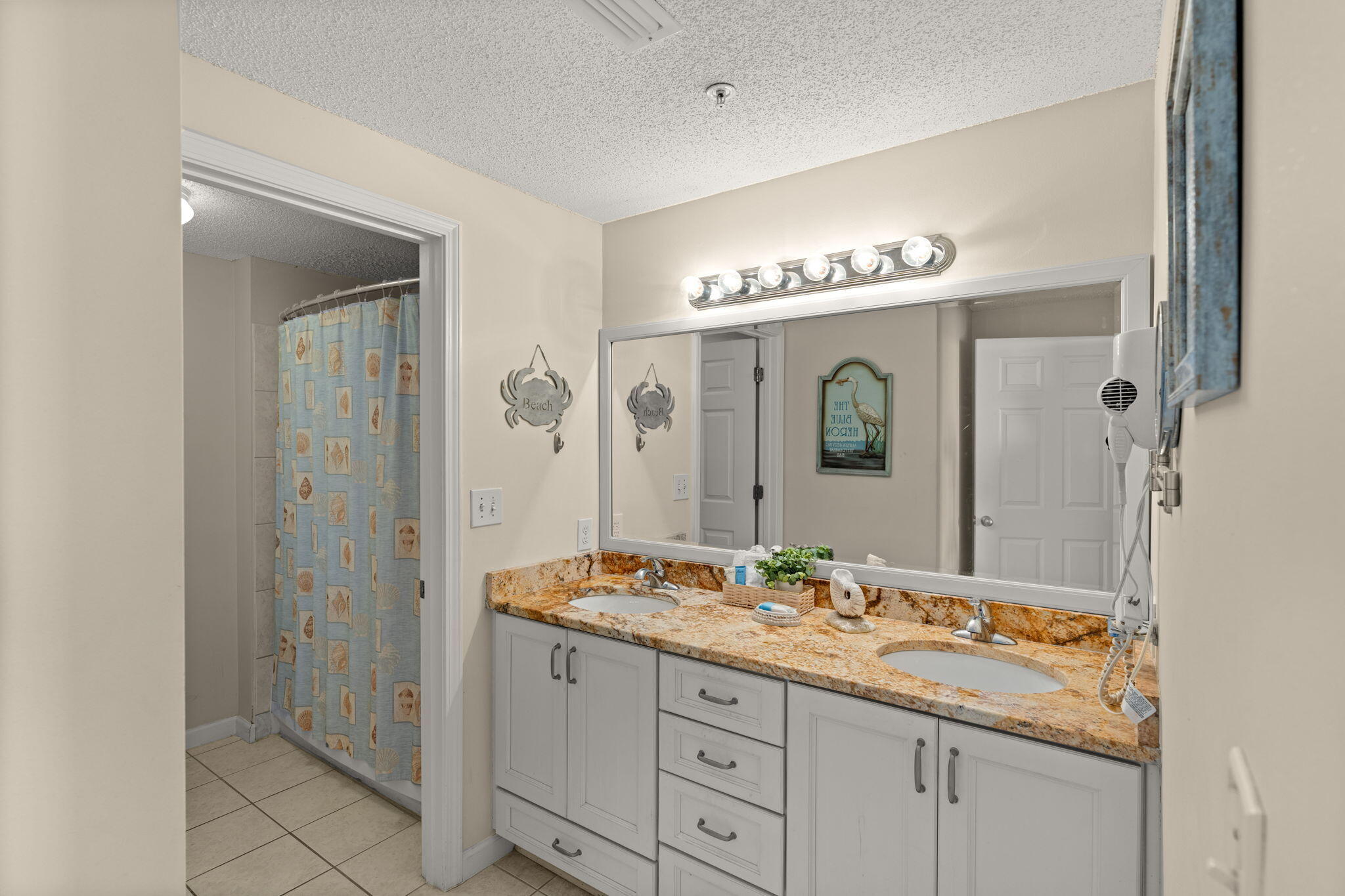 MAJESTIC SUN - Residential