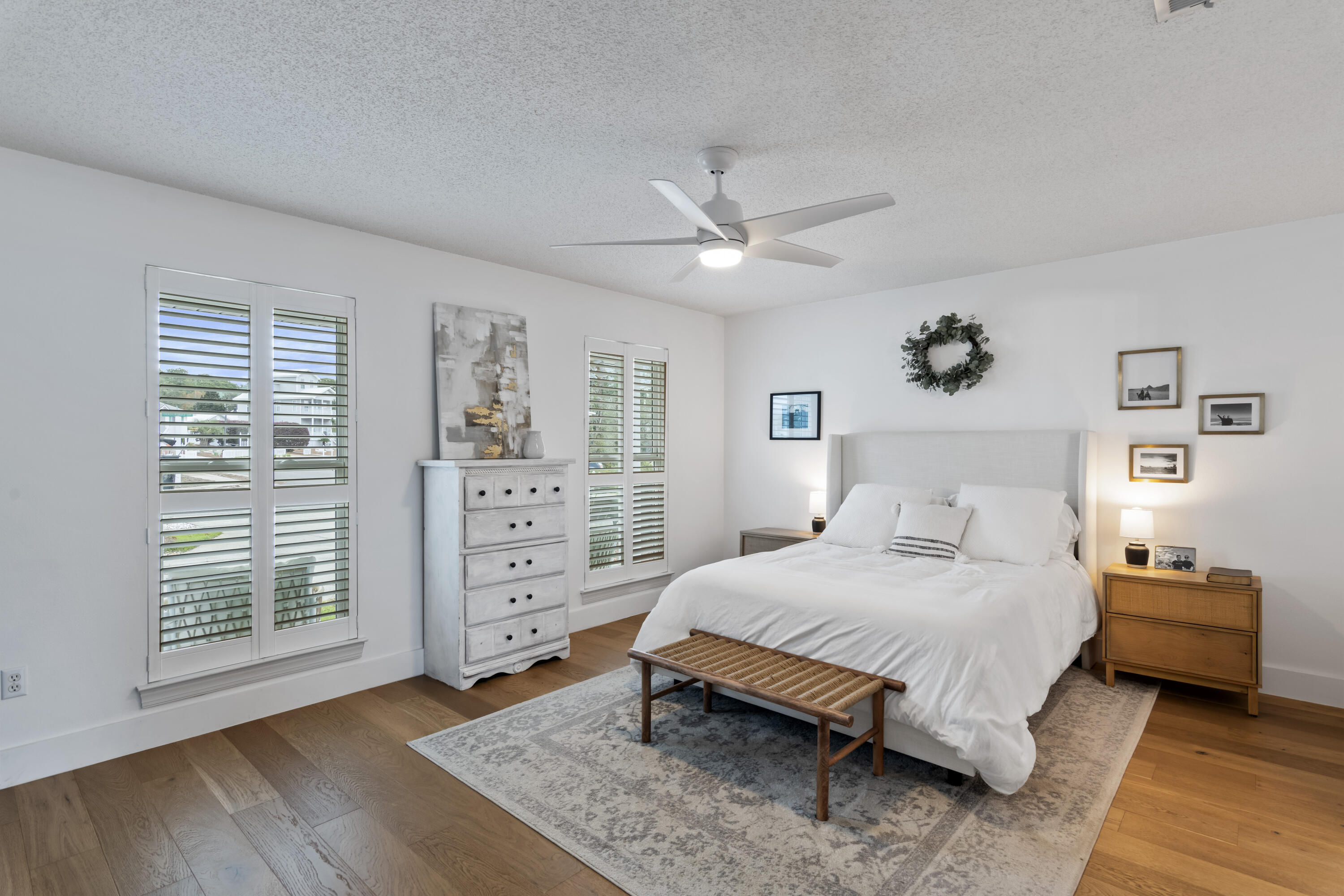 SEA DUNES - Residential