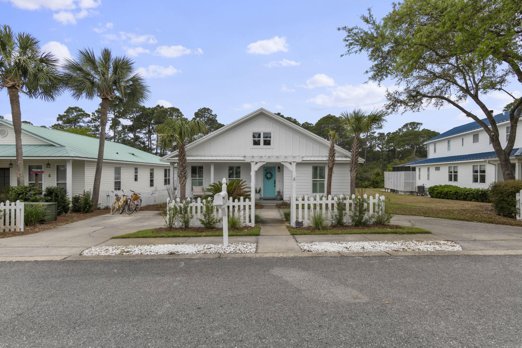 SEA DUNES - Residential