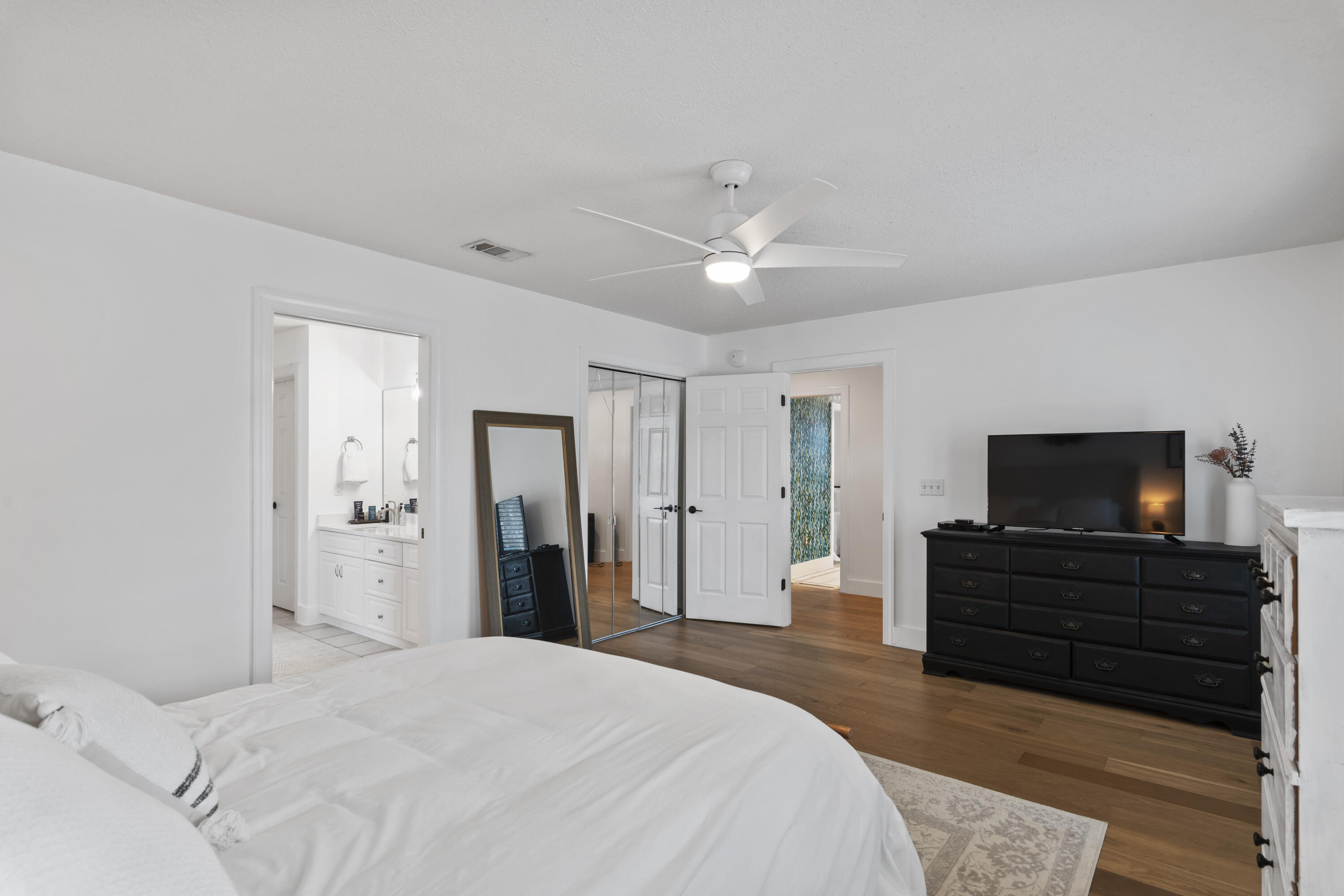 SEA DUNES - Residential