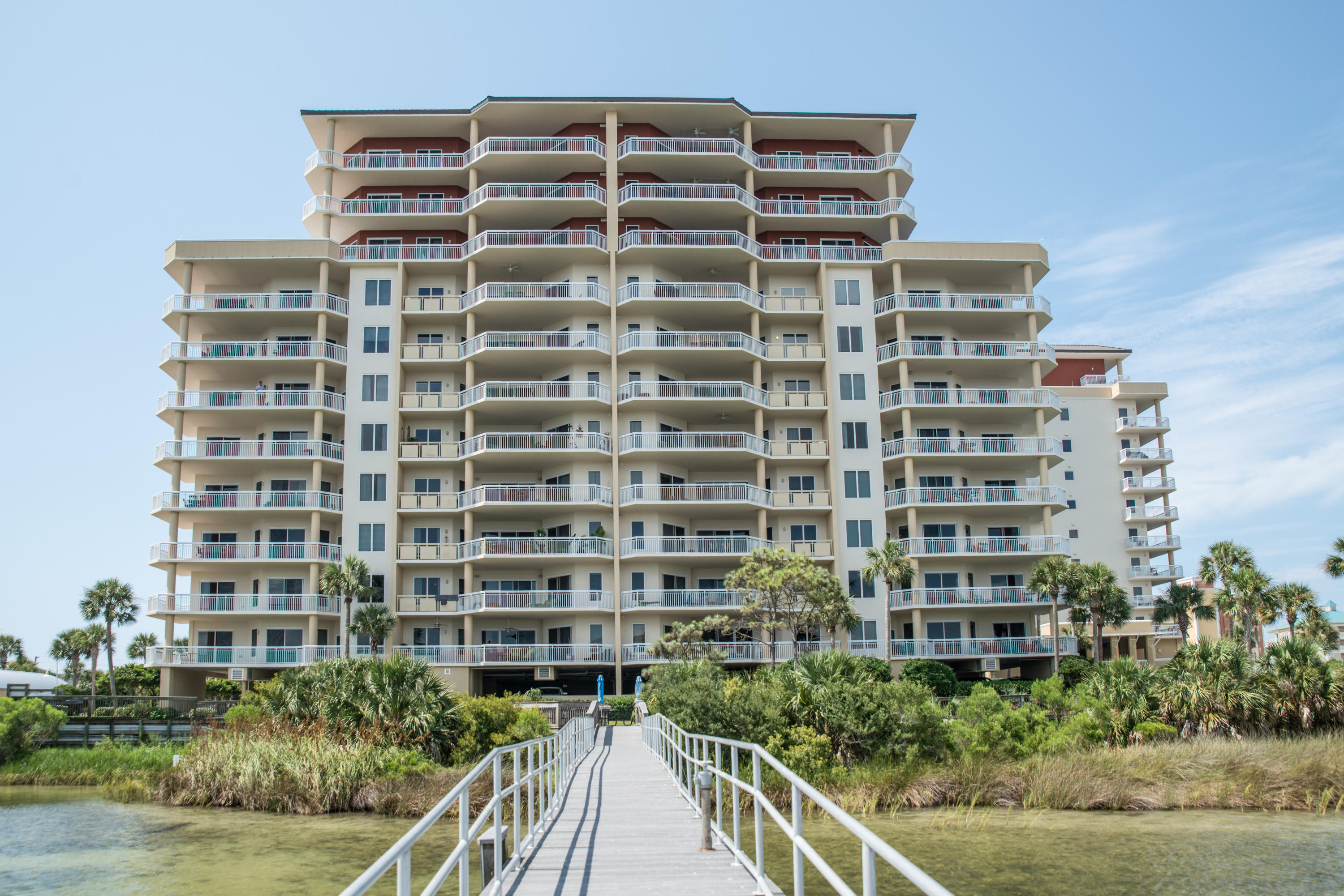 HARBOR LANDING - Residential