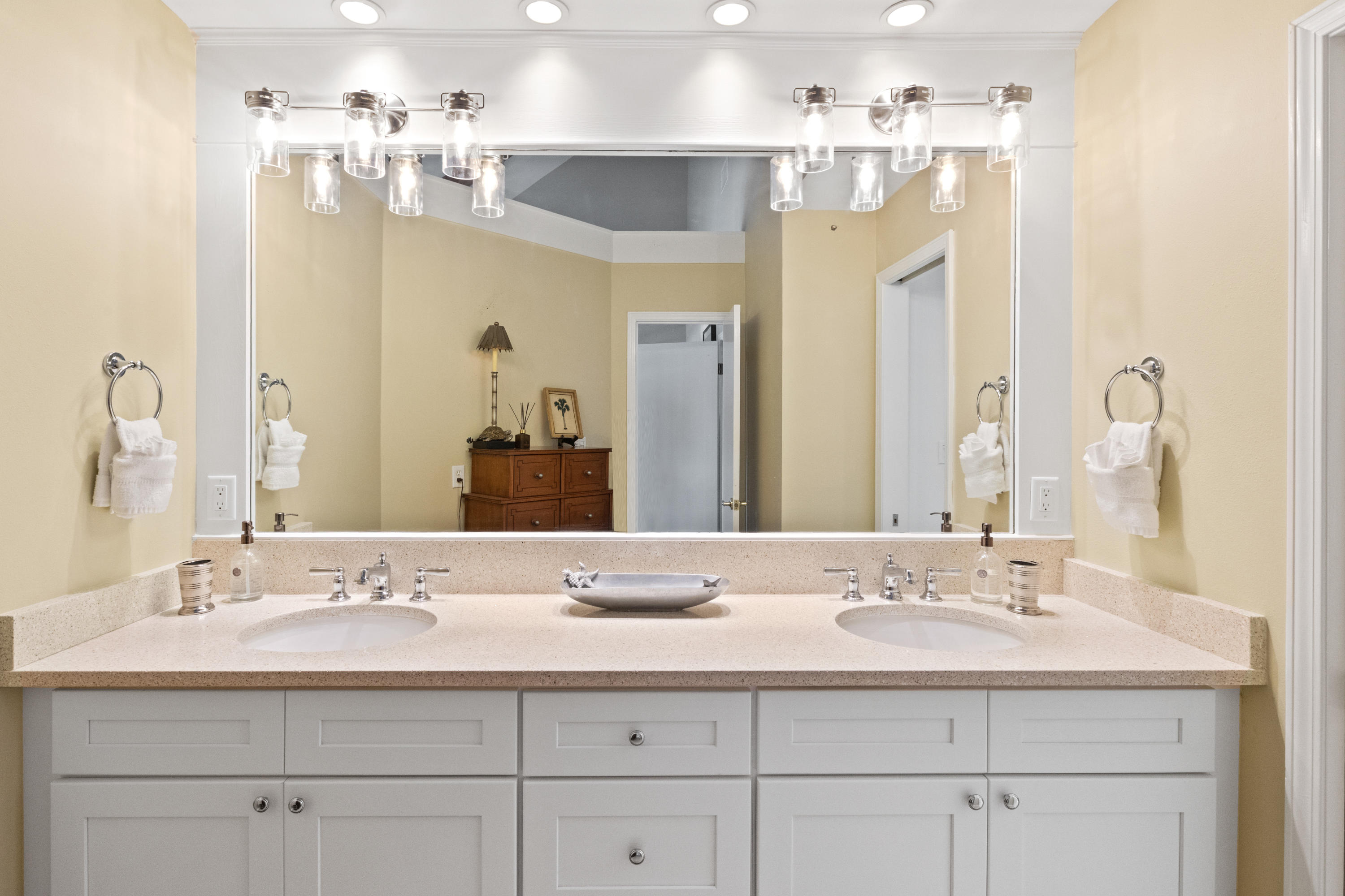 SEABORN T/H - Residential