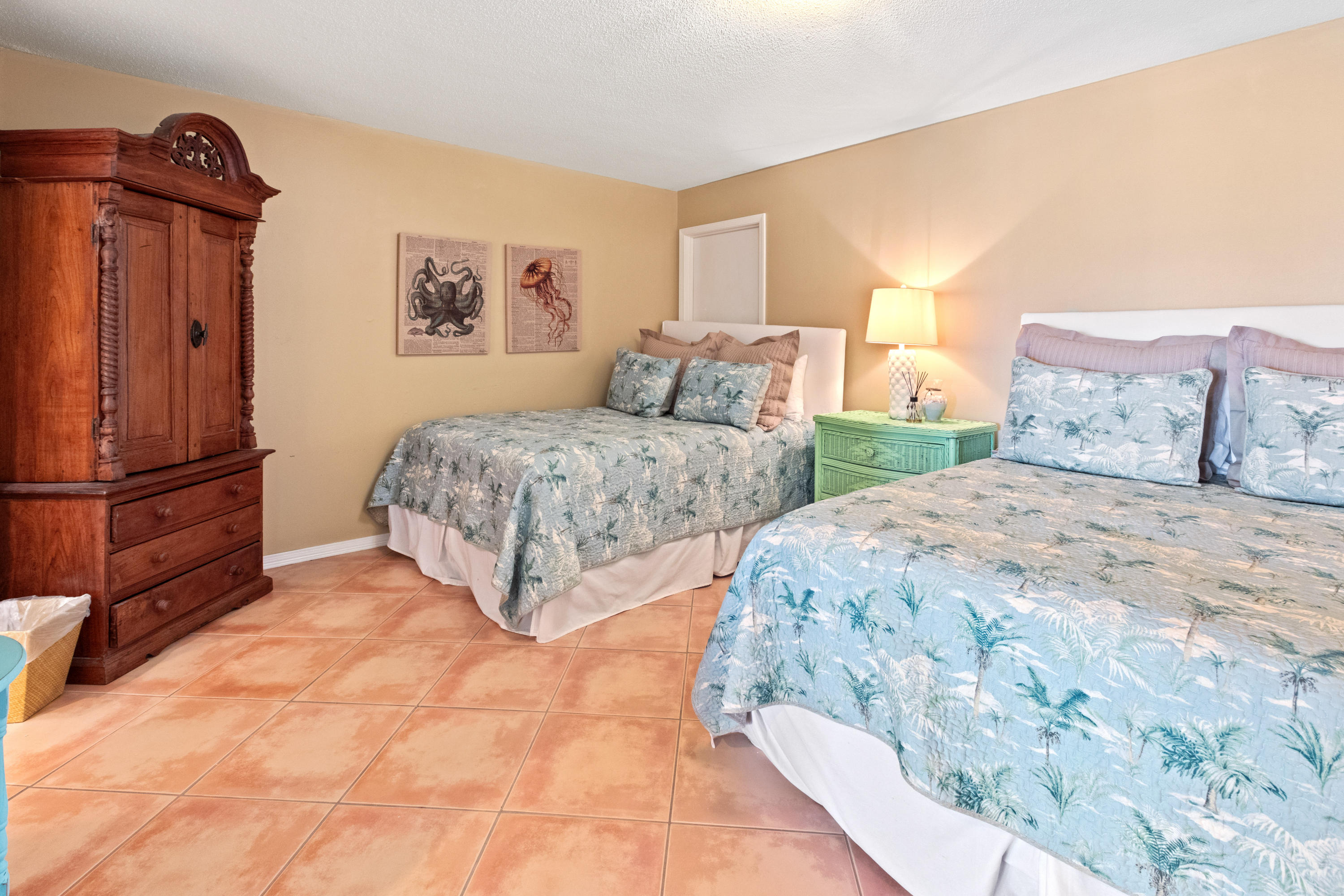 SEABORN T/H - Residential