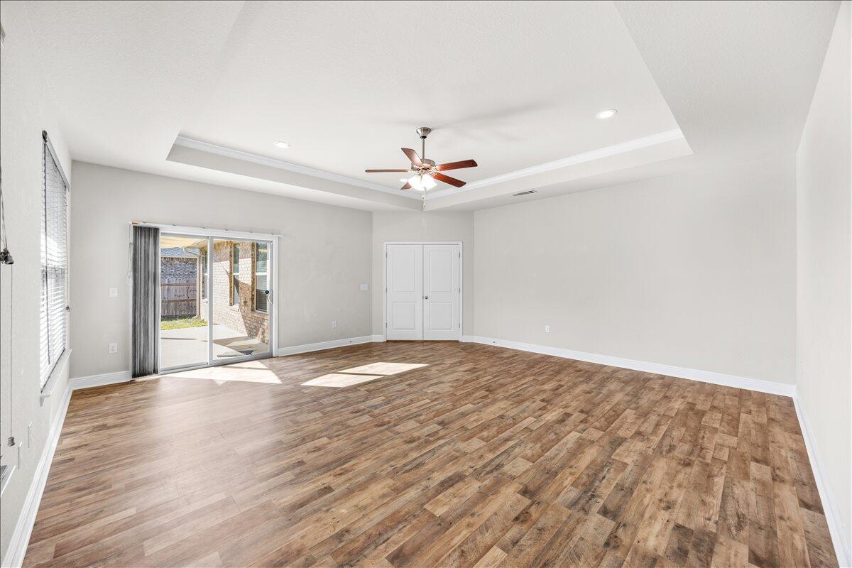 HOMEWOOD EST - Residential