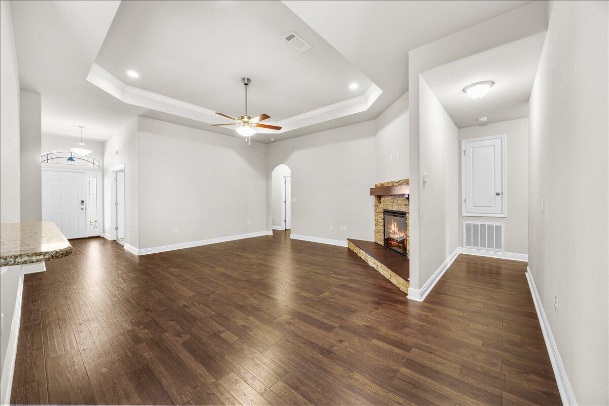 HOMEWOOD EST - Residential