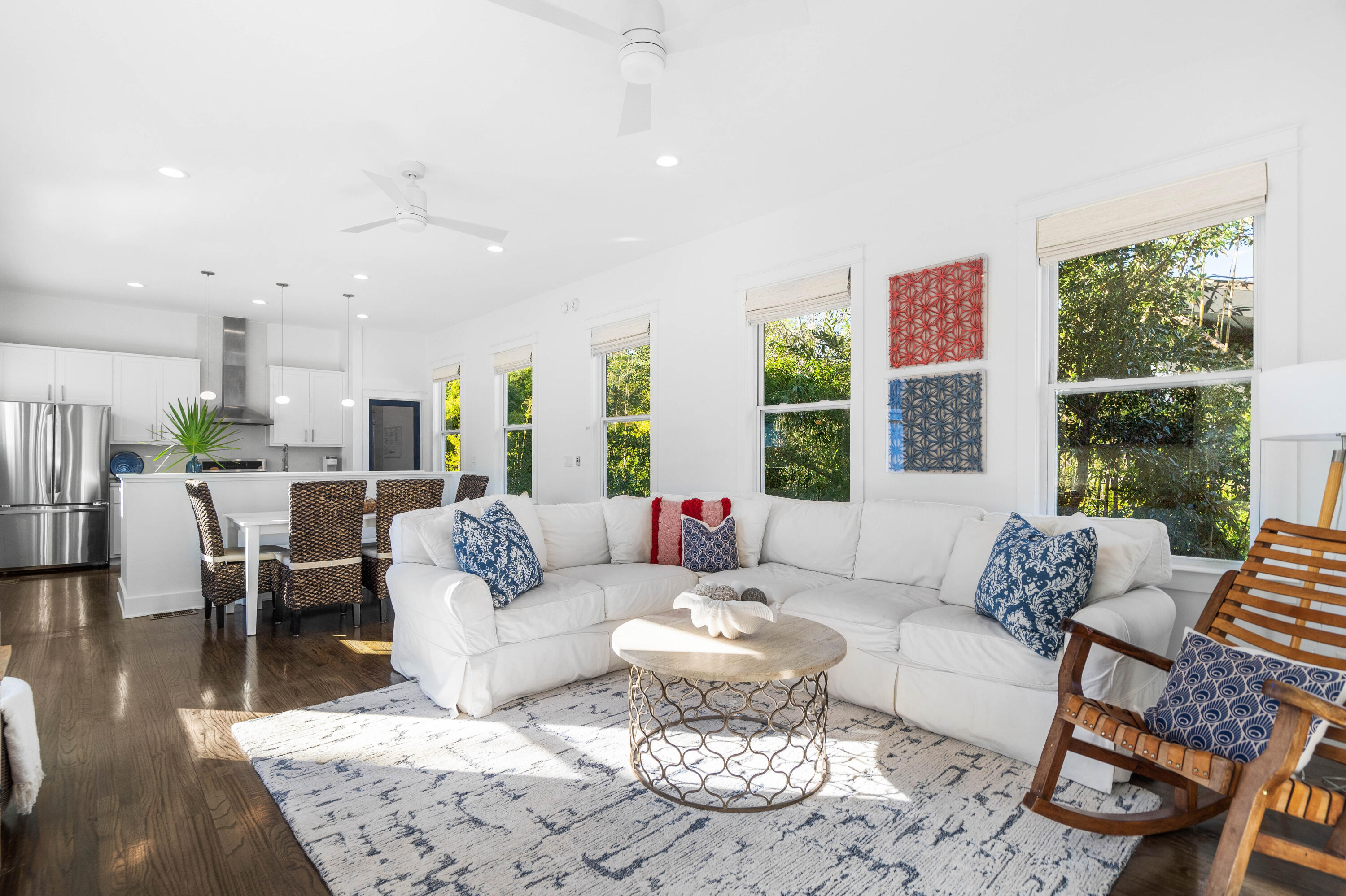 EASTERN LAKE S/D - Residential