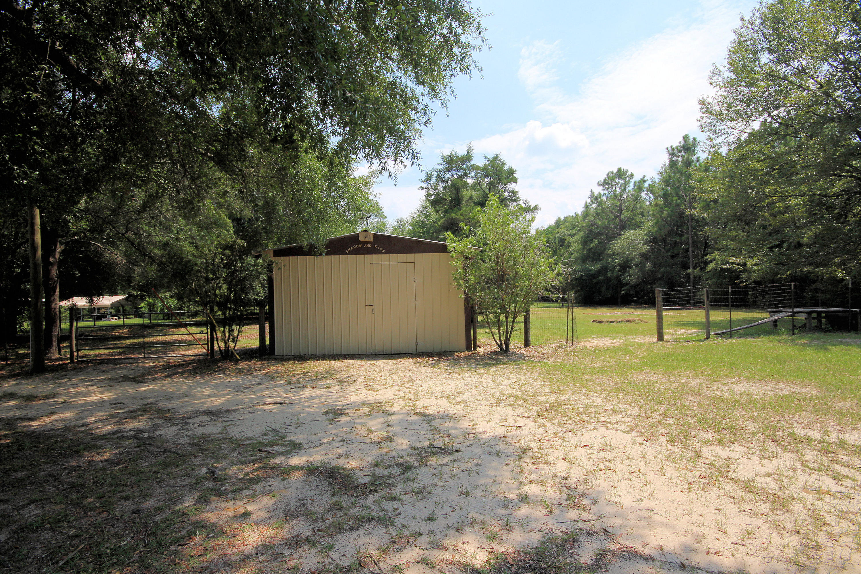 CRESTVIEW - Residential