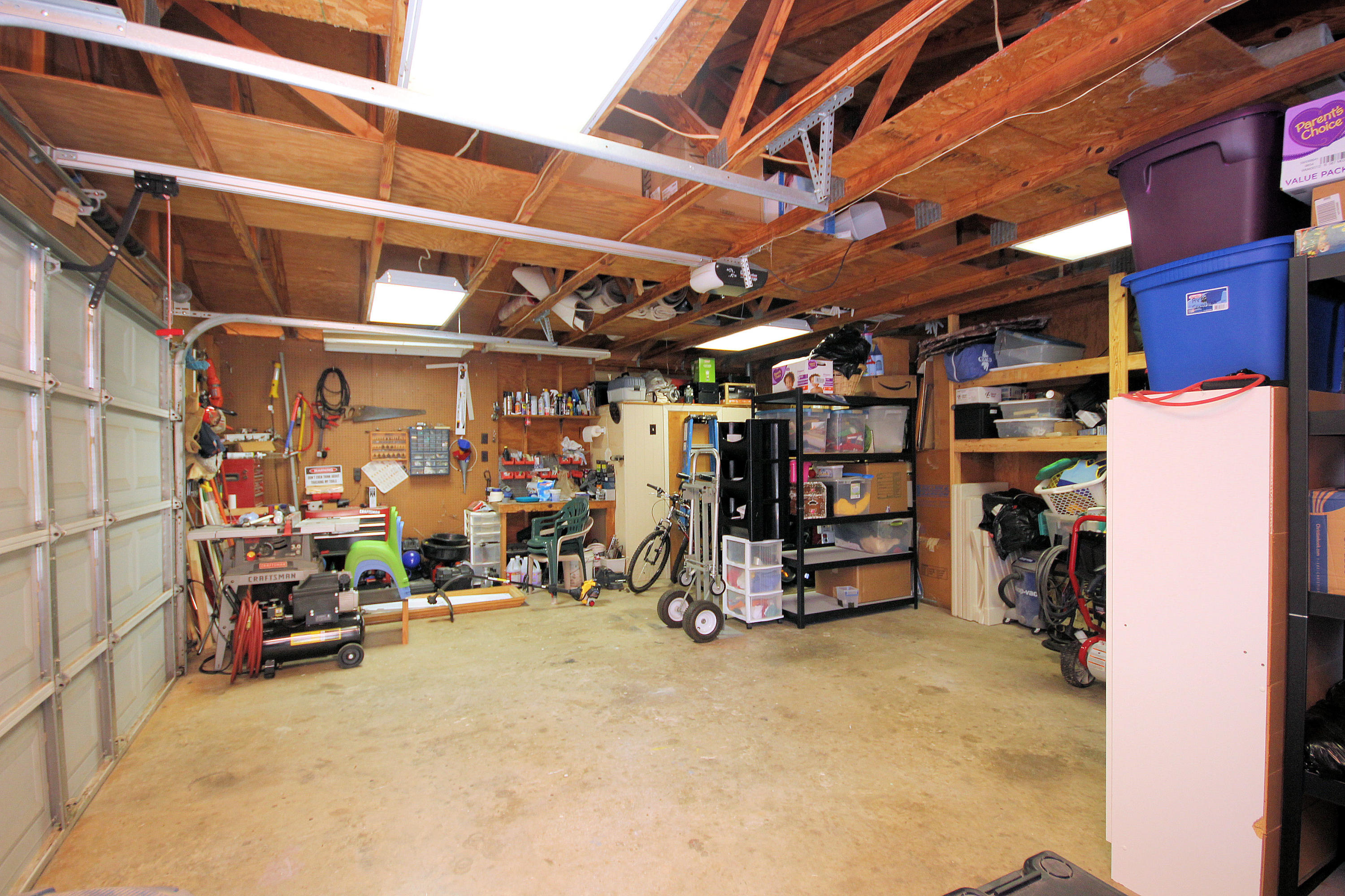 CRESTVIEW - Residential