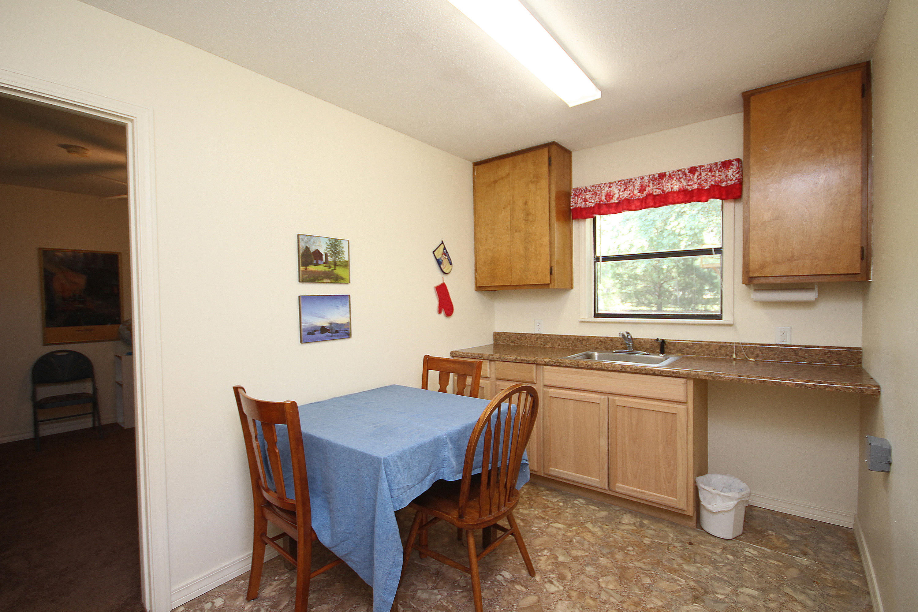 CRESTVIEW - Residential