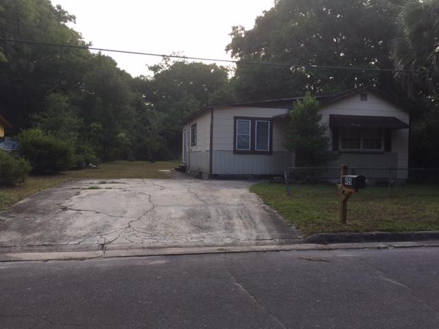 CRESTVIEW - Residential Lease