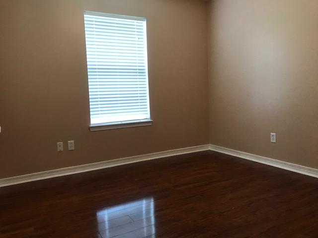 NORTHVIEW ESTATES 7TH ADDN - Residential