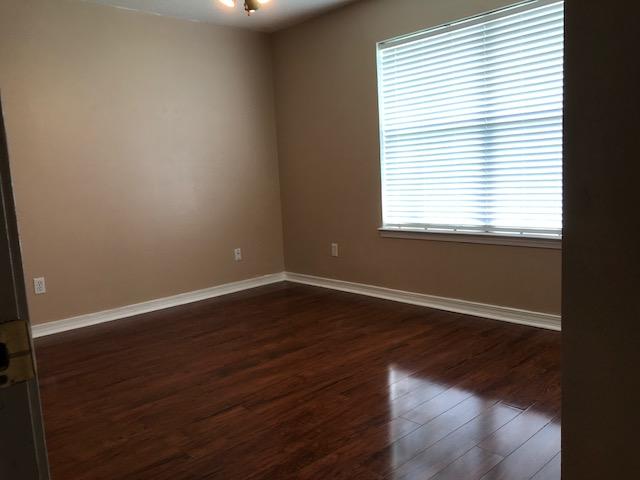 NORTHVIEW ESTATES 7TH ADDN - Residential