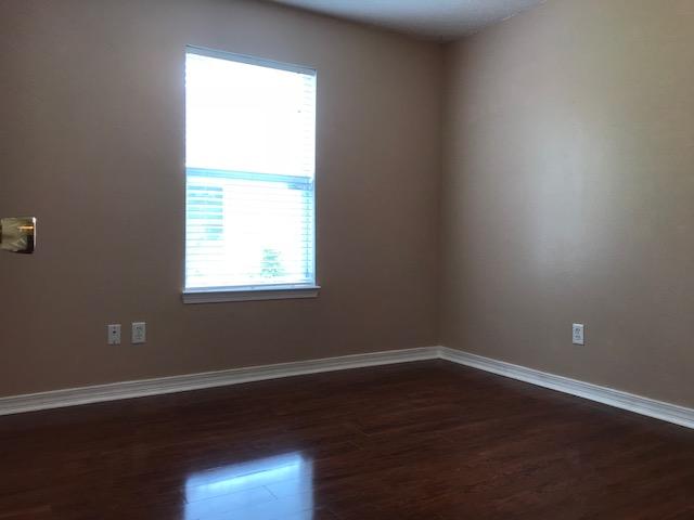 NORTHVIEW ESTATES 7TH ADDN - Residential