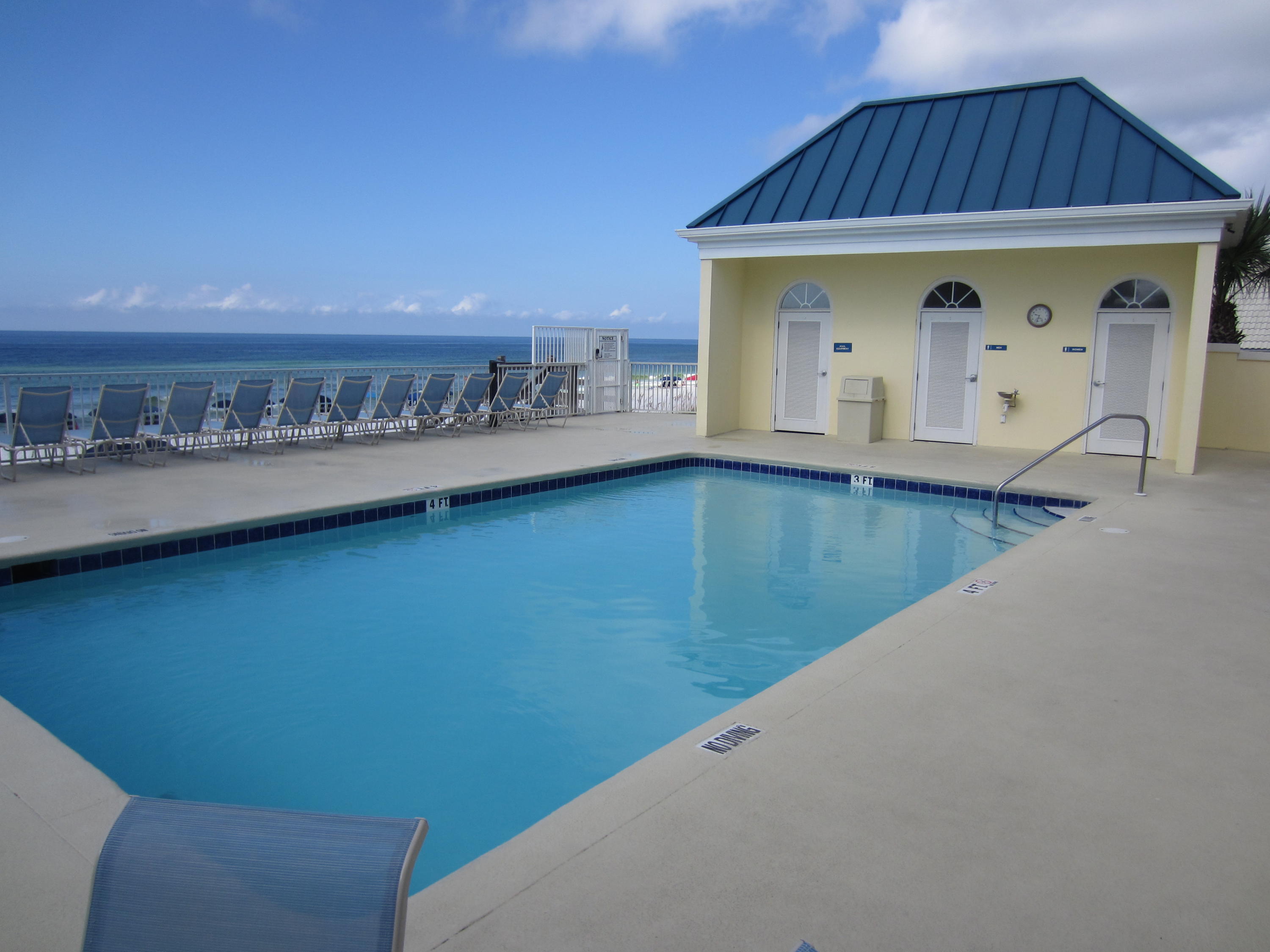 LEEWARD KEY - Residential