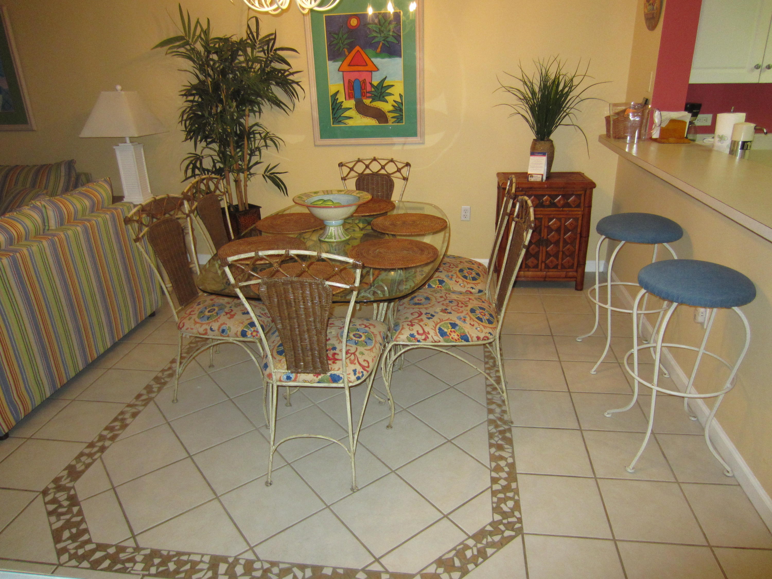 LEEWARD KEY - Residential