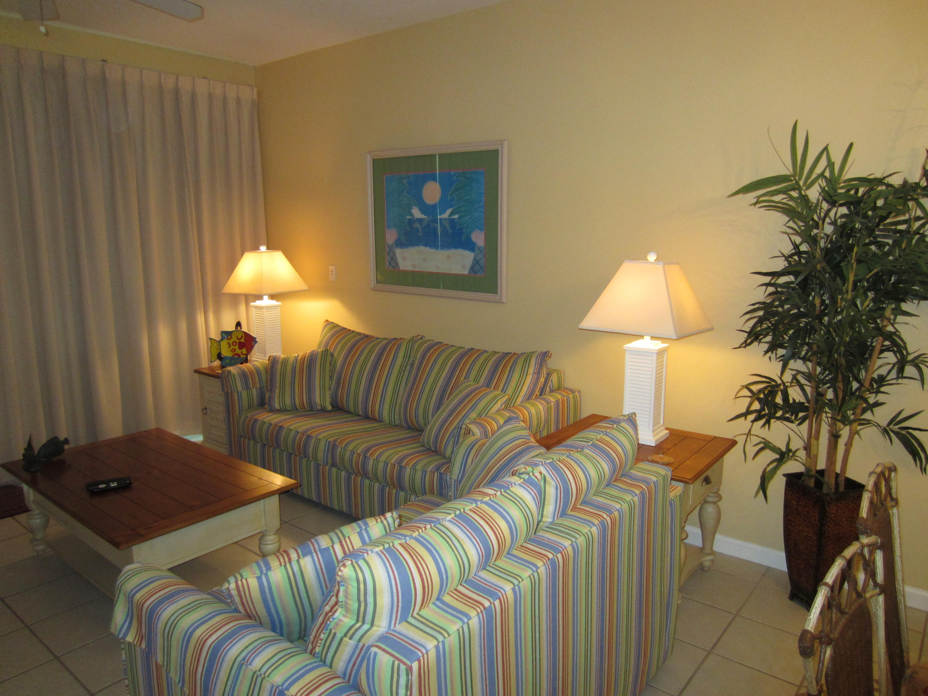 LEEWARD KEY - Residential