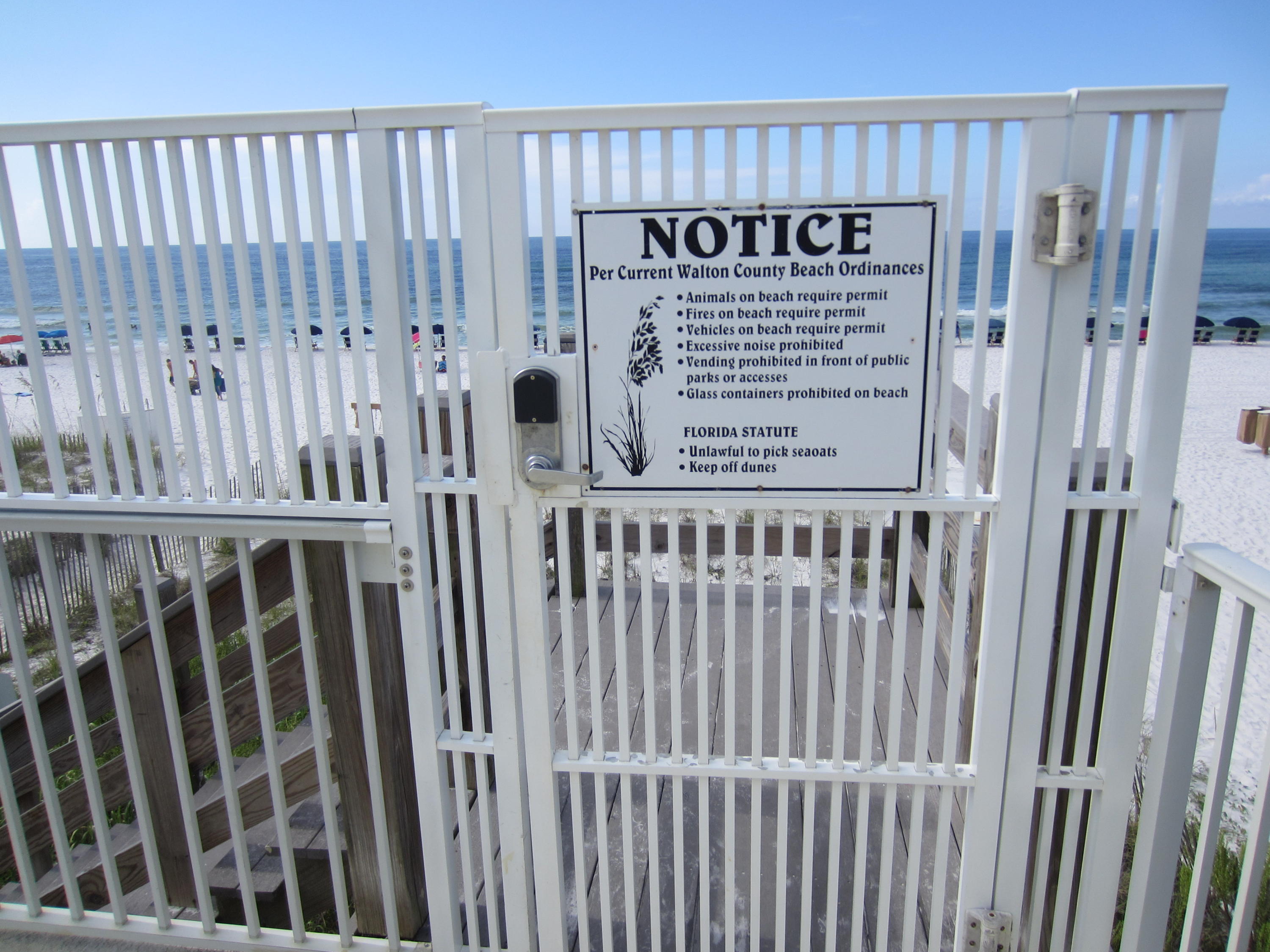 LEEWARD KEY - Residential