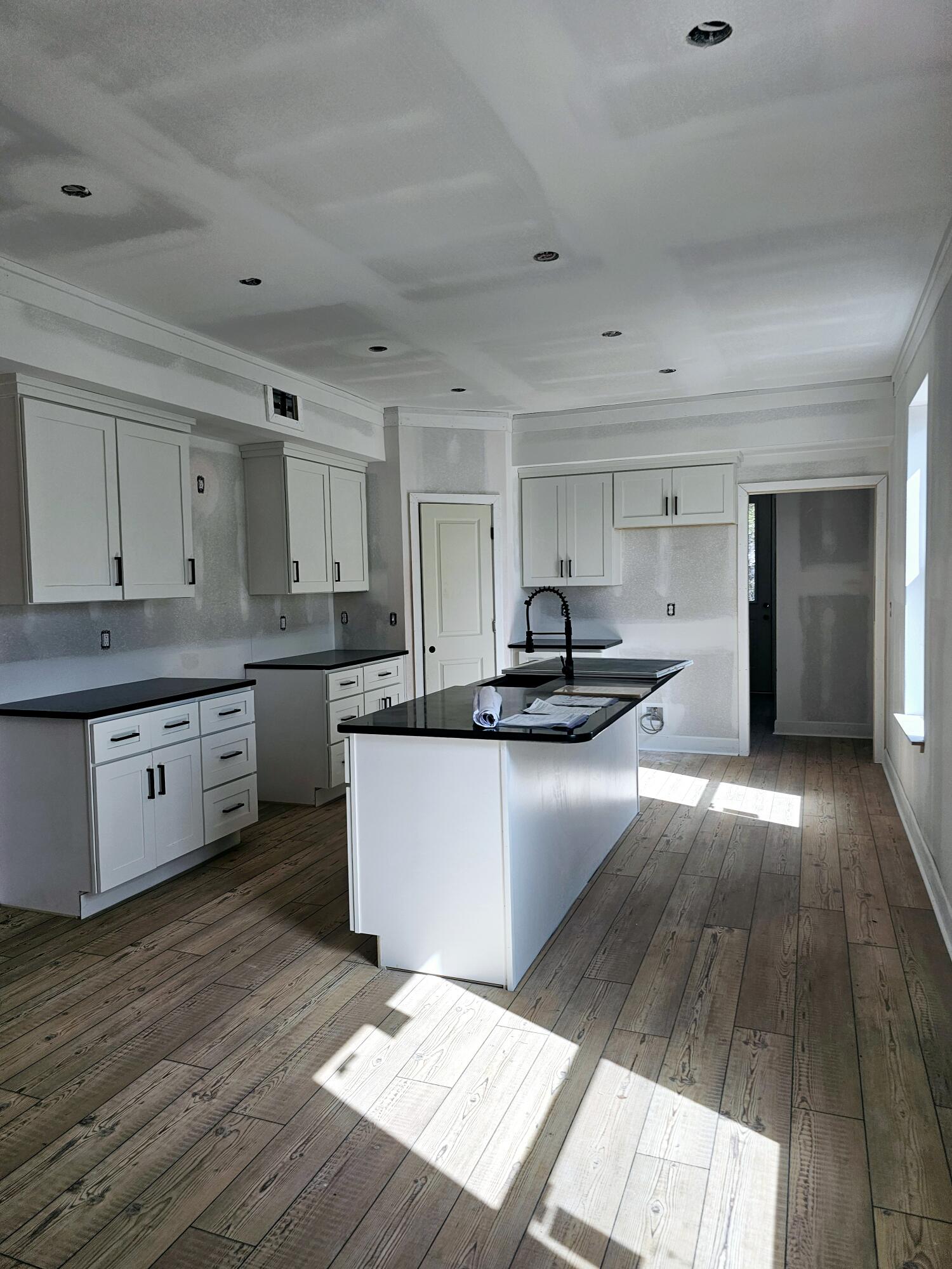 Magnolia Beach - Residential