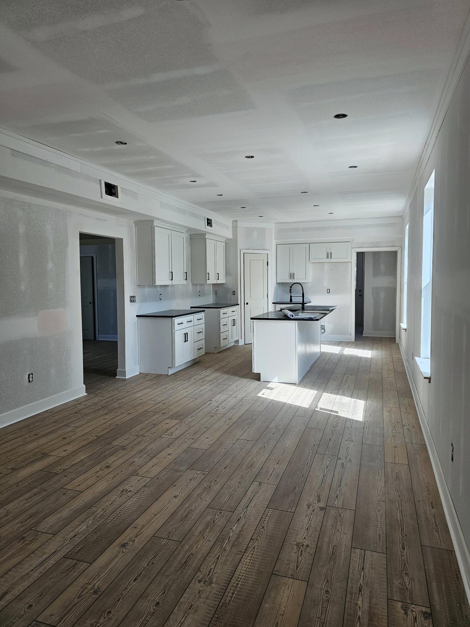 Magnolia Beach - Residential
