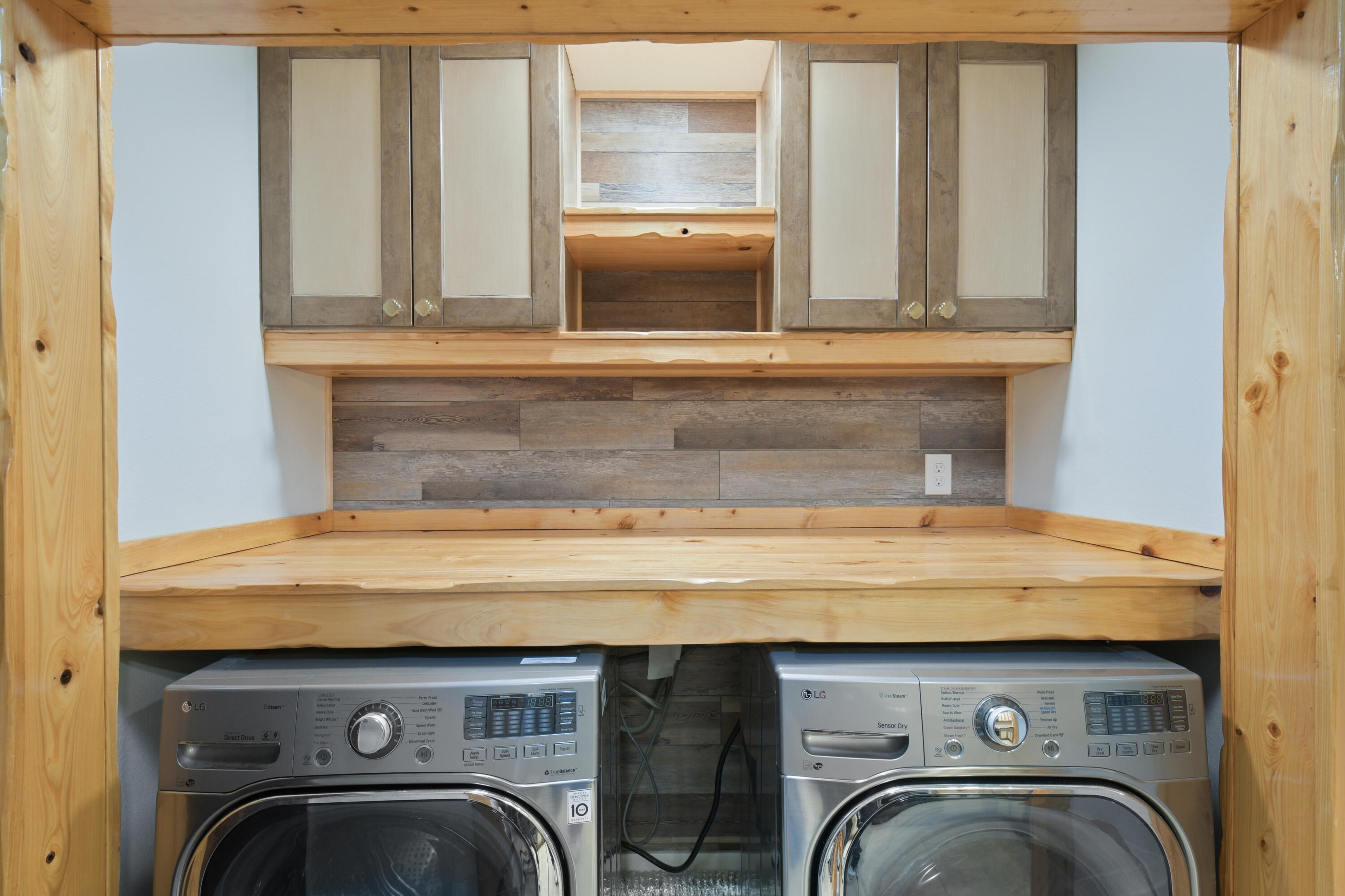 FLORIDA CLUB - Residential Lease