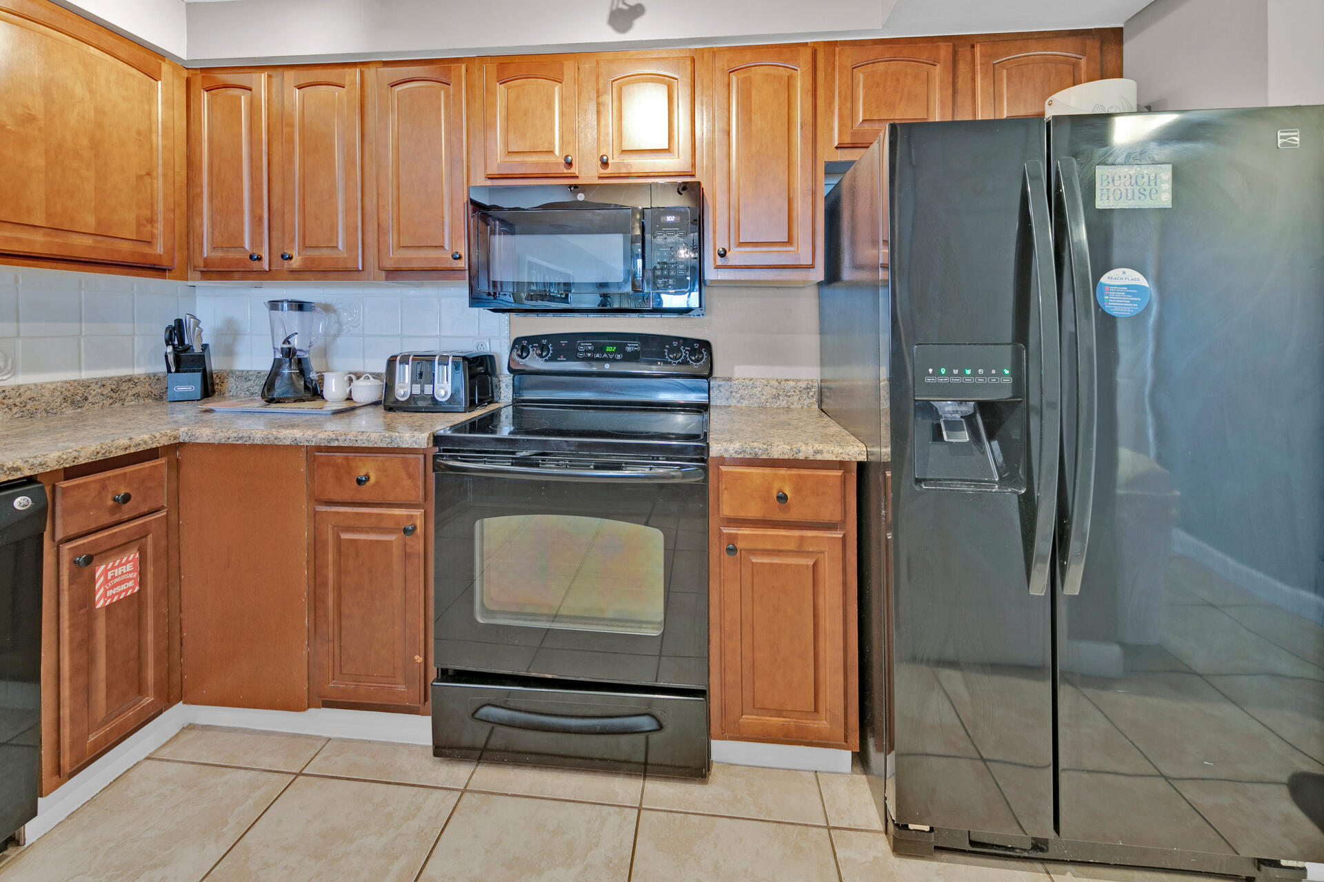 BEACH HOUSE CONDO PH 1 - Residential