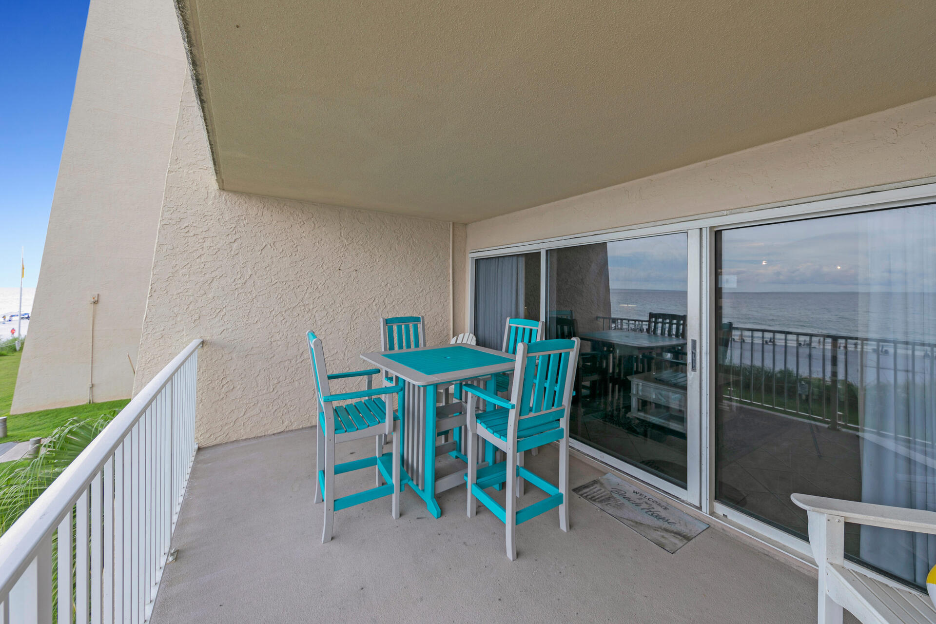BEACH HOUSE CONDO PH 1 - Residential