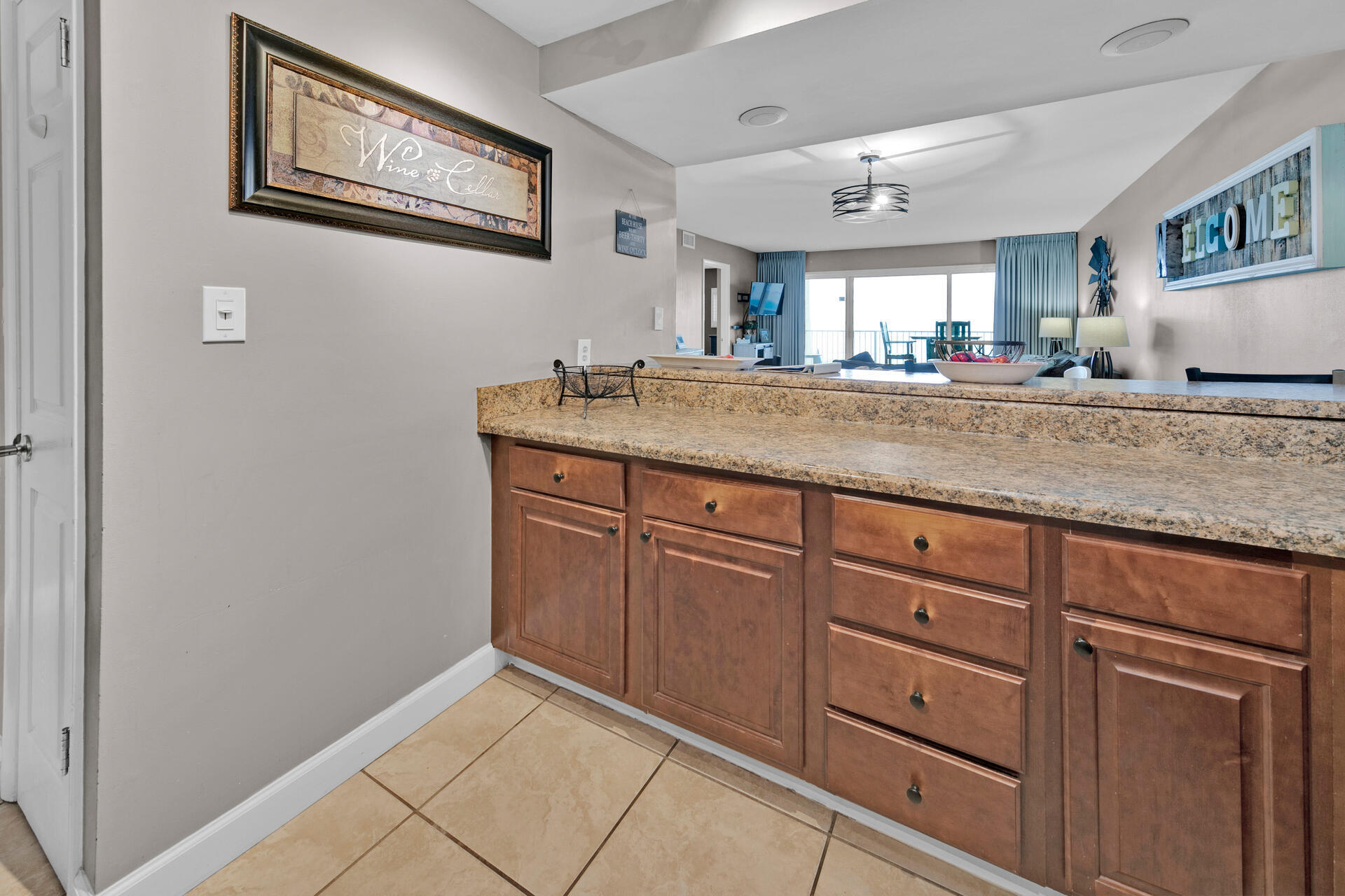 BEACH HOUSE CONDO PH 1 - Residential