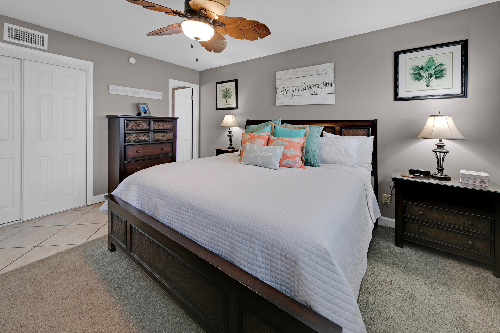 BEACH HOUSE CONDO PH 1 - Residential