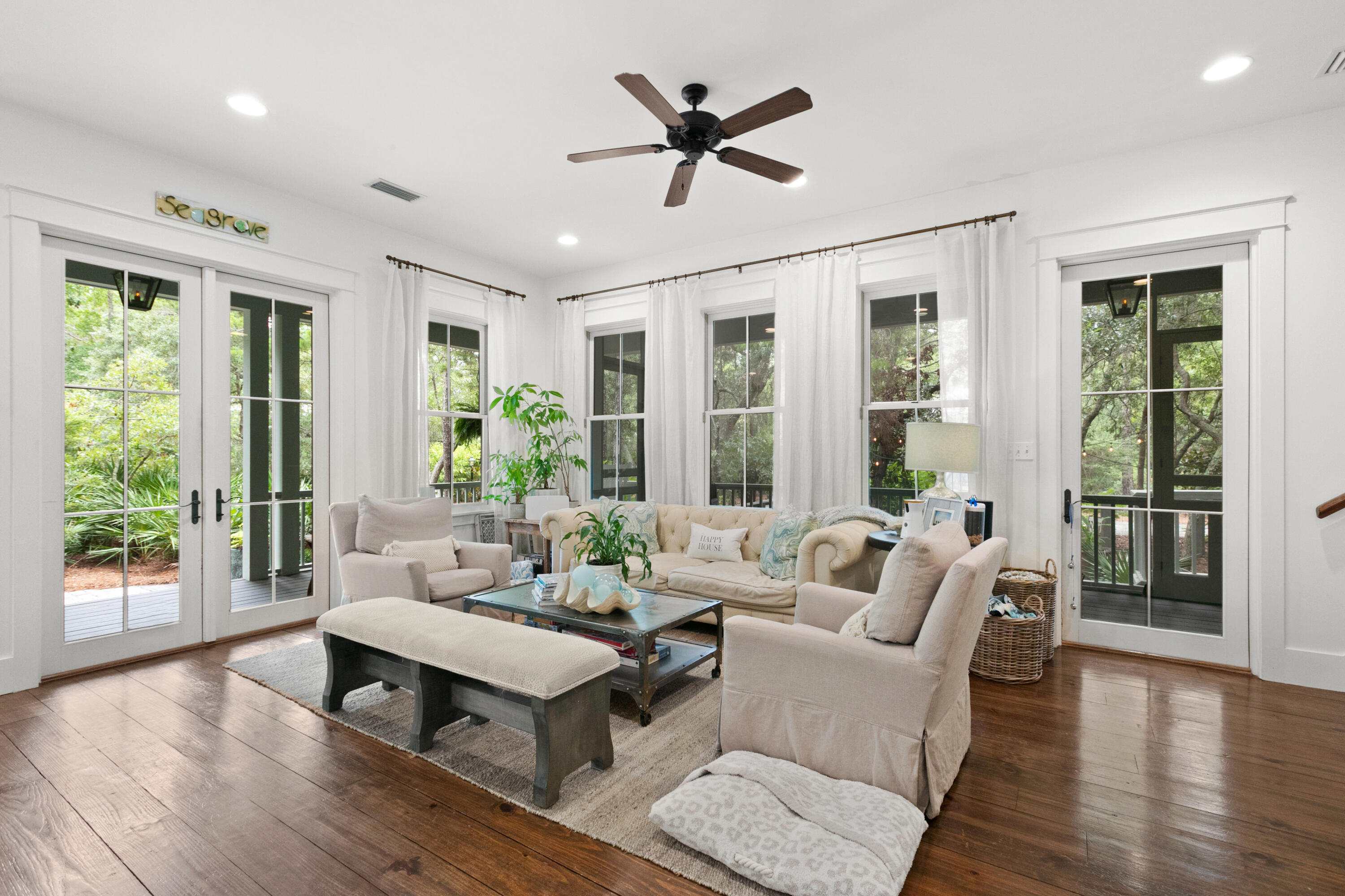 THE HAMMOCKS OF SEAGROVE - Residential