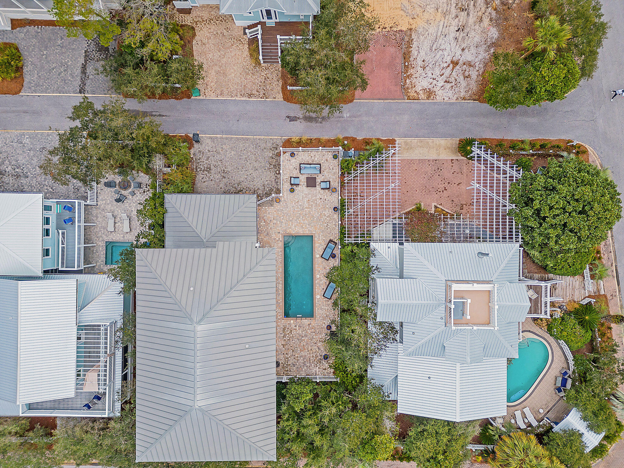 OLD FLORIDA BEACH - Residential