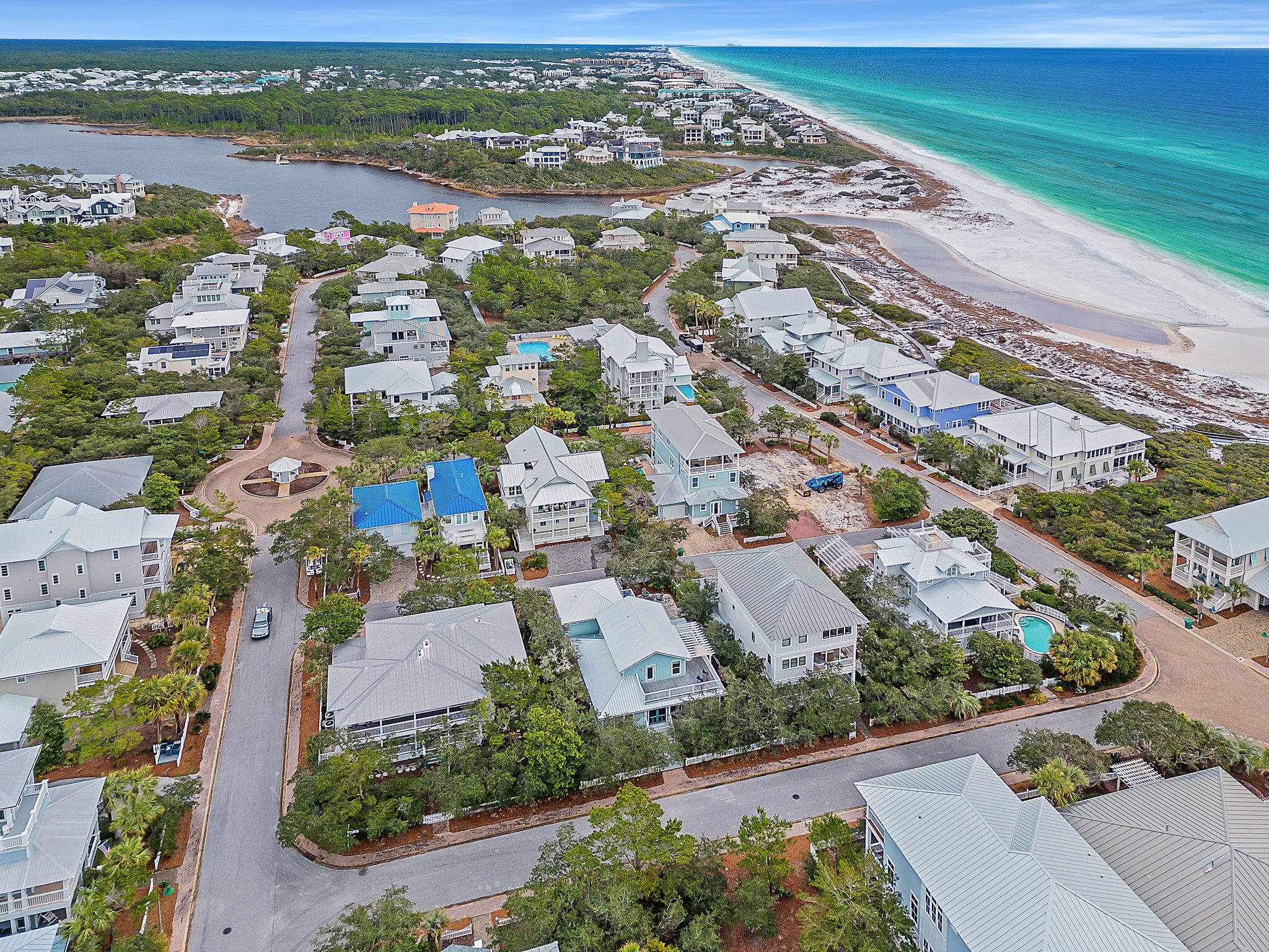 OLD FLORIDA BEACH - Residential