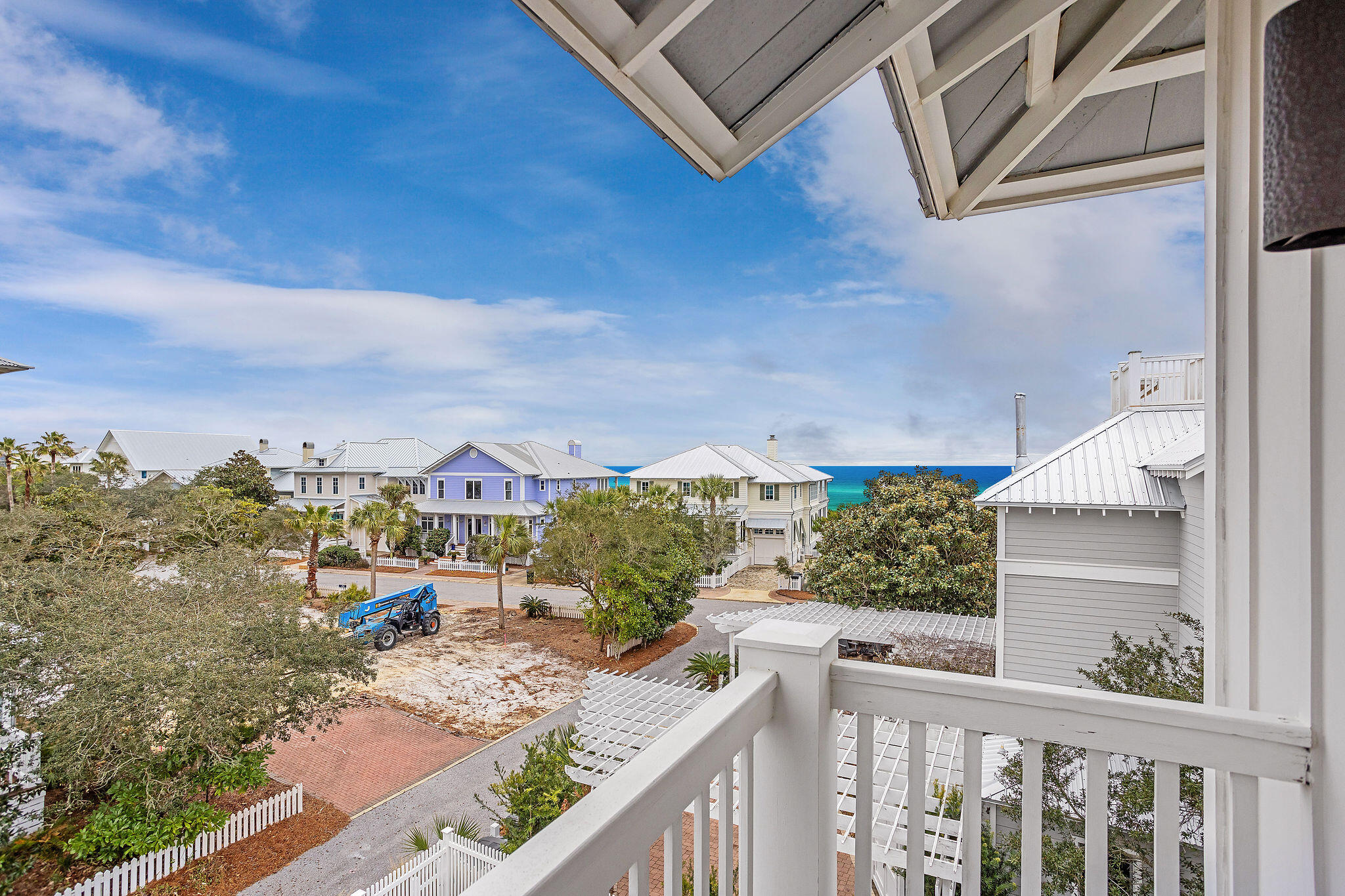 OLD FLORIDA BEACH - Residential