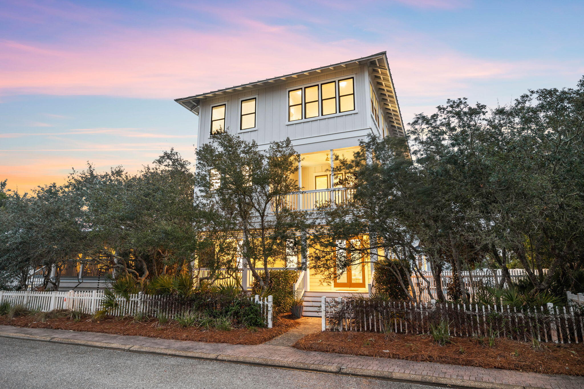 OLD FLORIDA BEACH - Residential