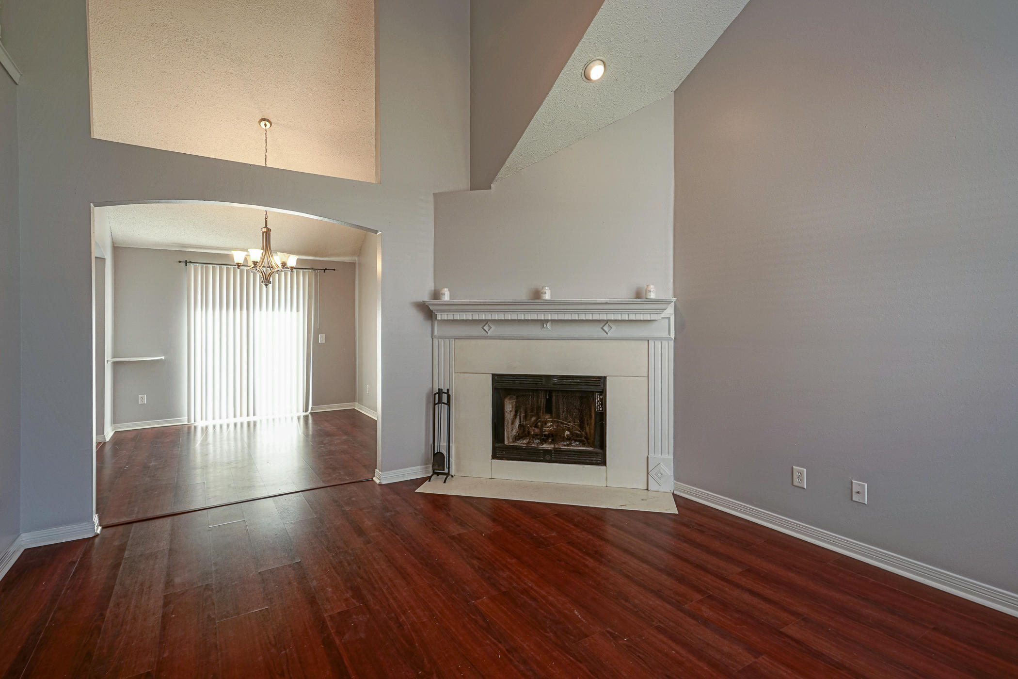 BRISTOL PARK - Residential