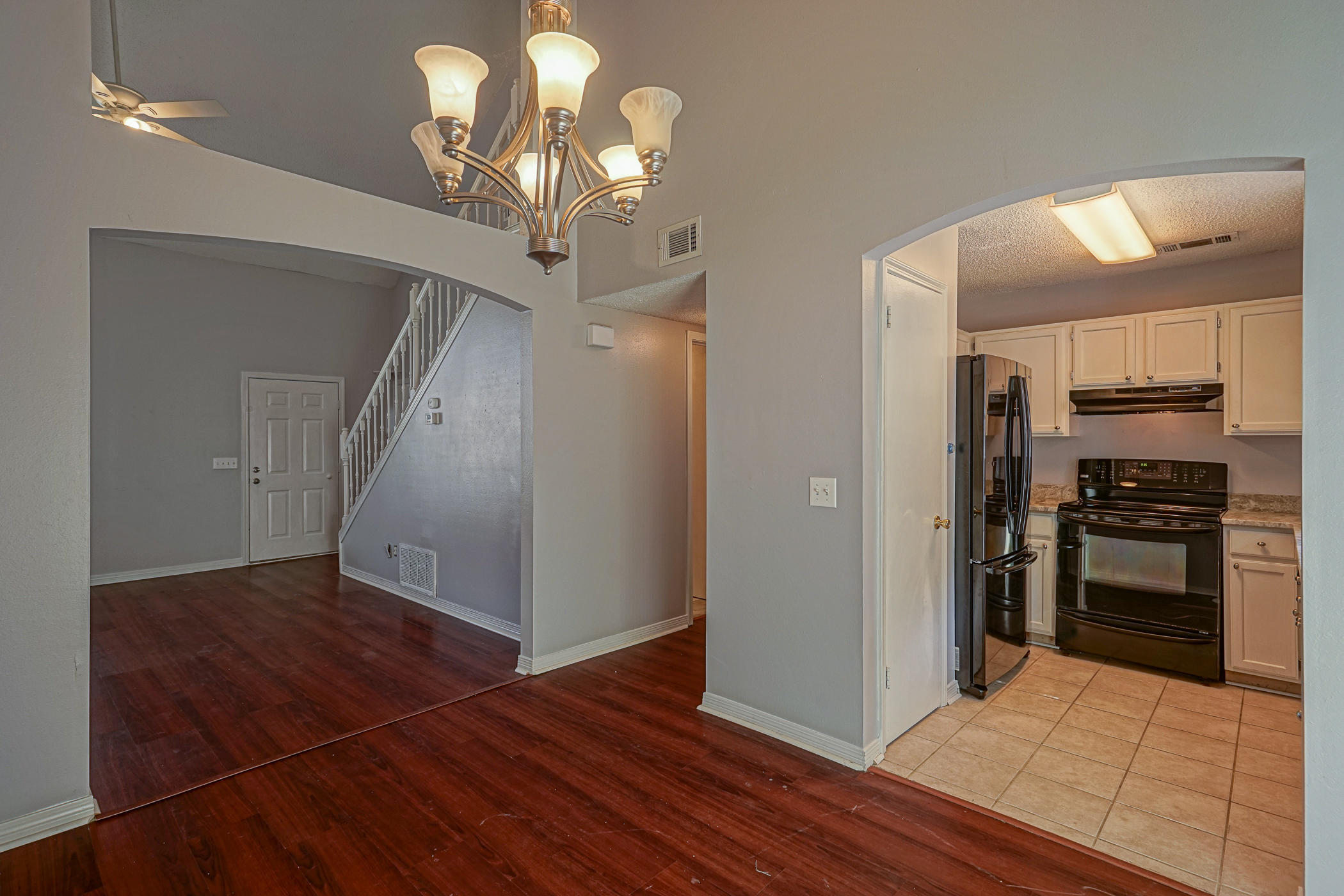 BRISTOL PARK - Residential