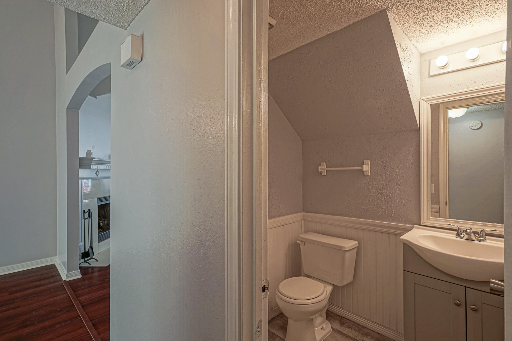 BRISTOL PARK - Residential