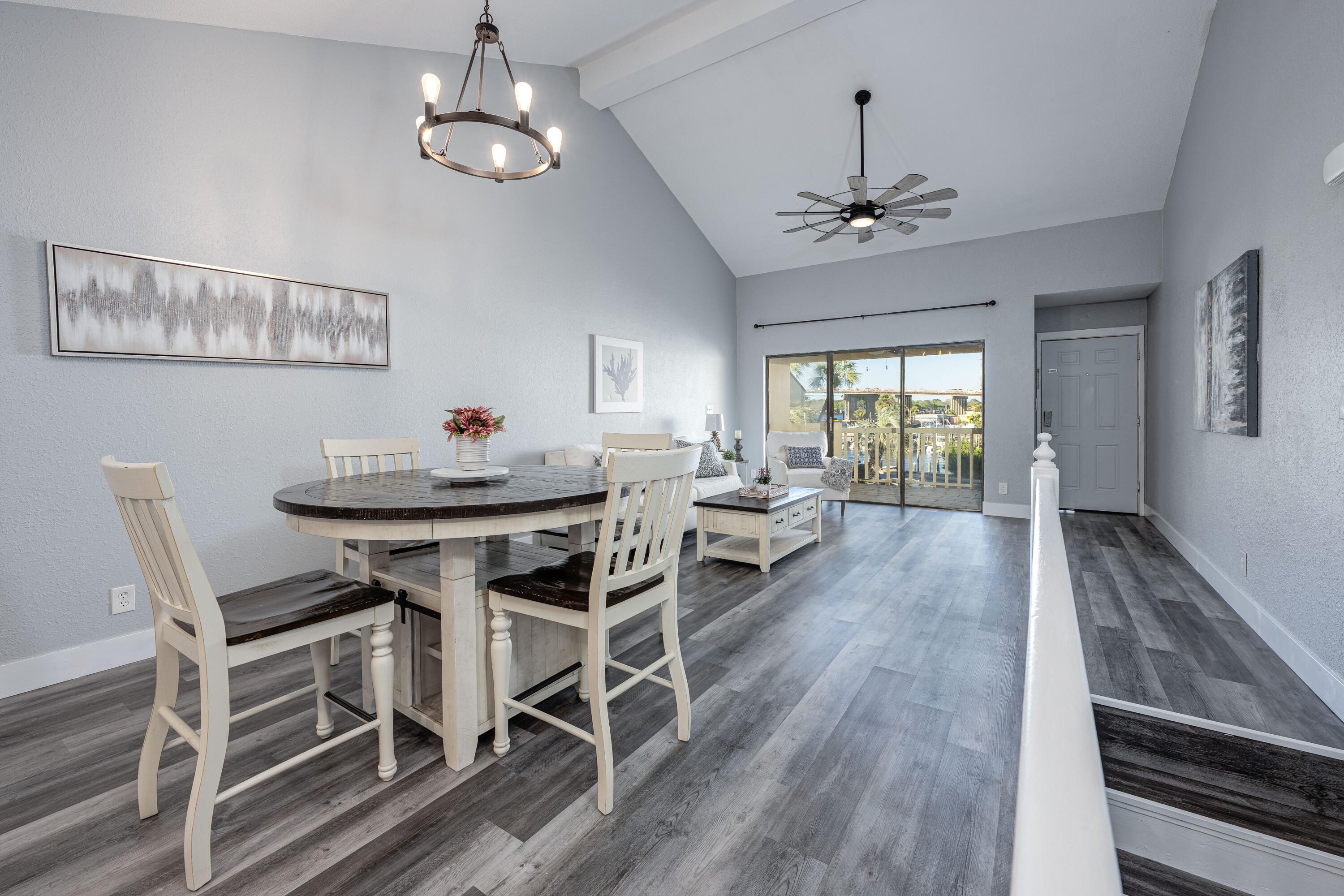 CLIPPER COVE T/H - Residential