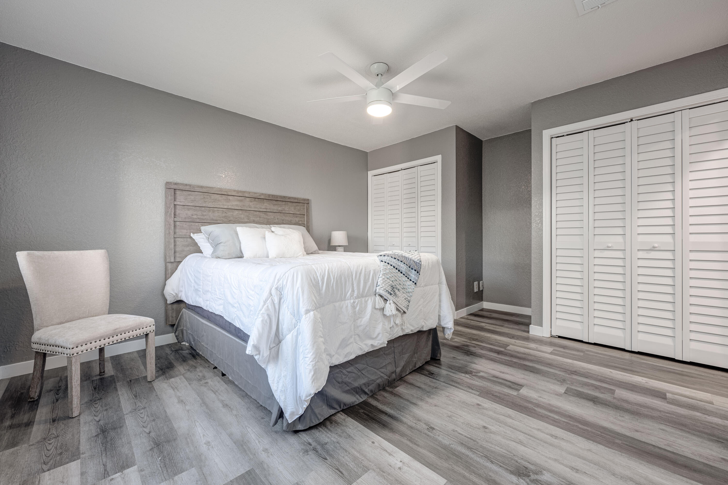 CLIPPER COVE T/H - Residential