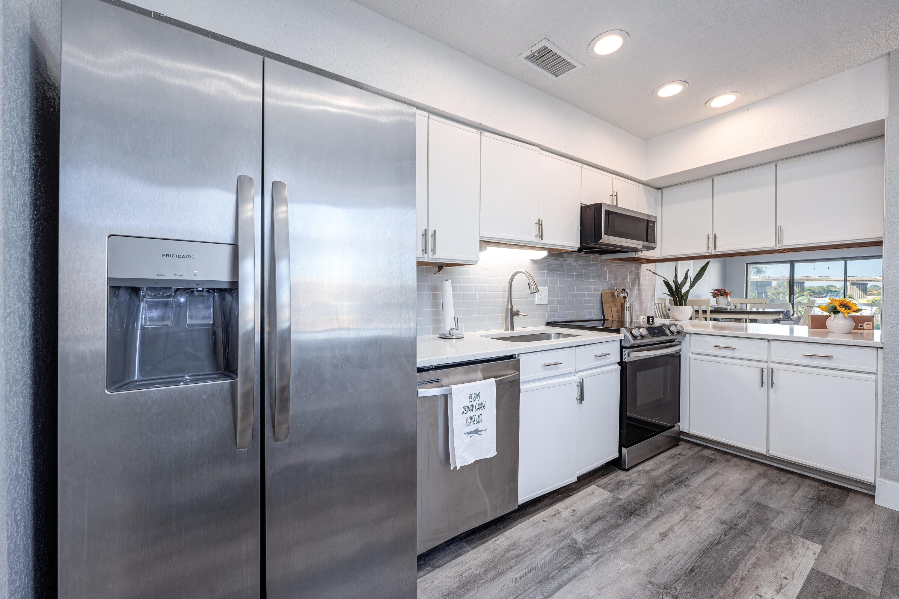 CLIPPER COVE T/H - Residential