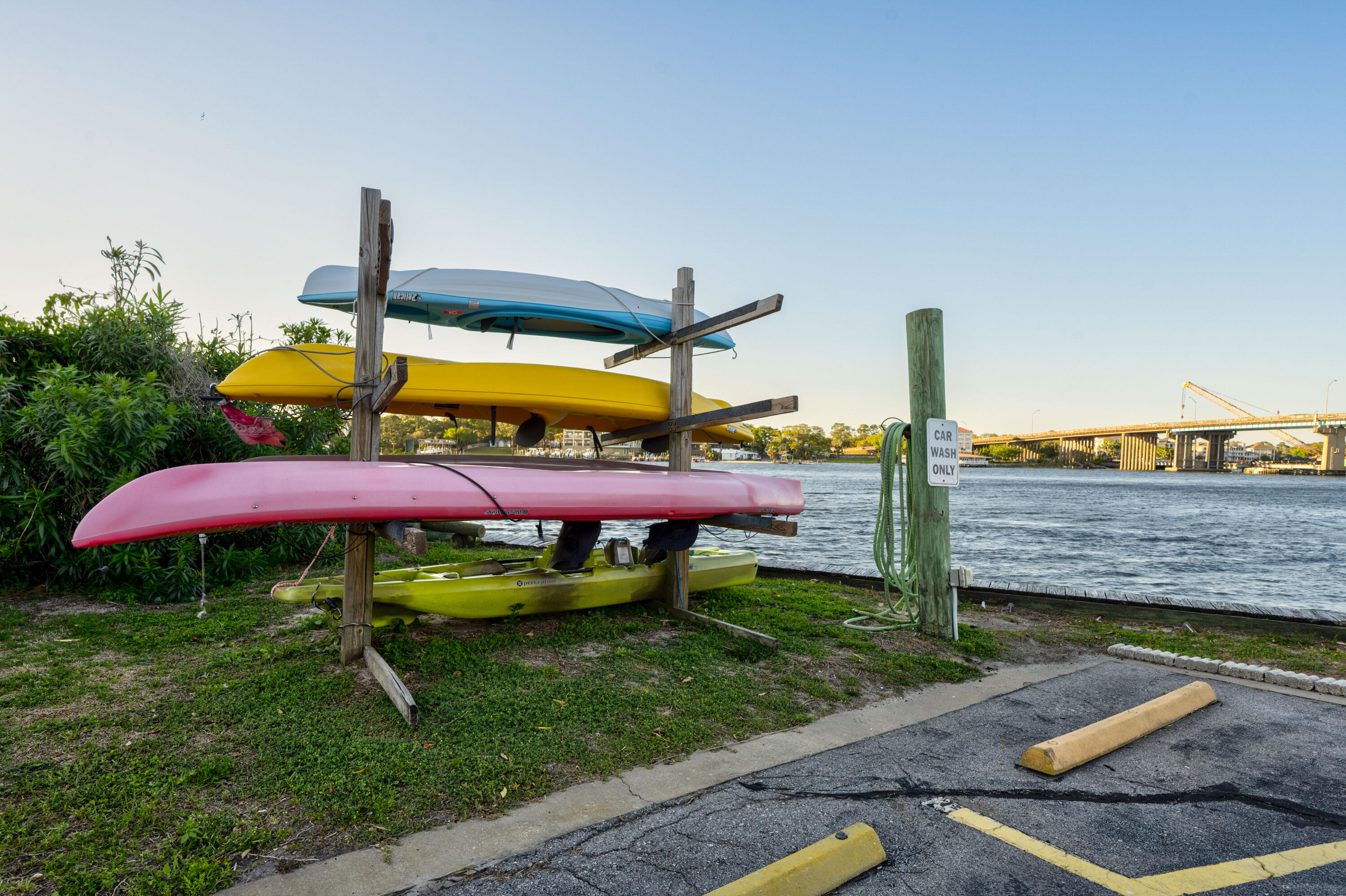 CLIPPER COVE T/H - Residential